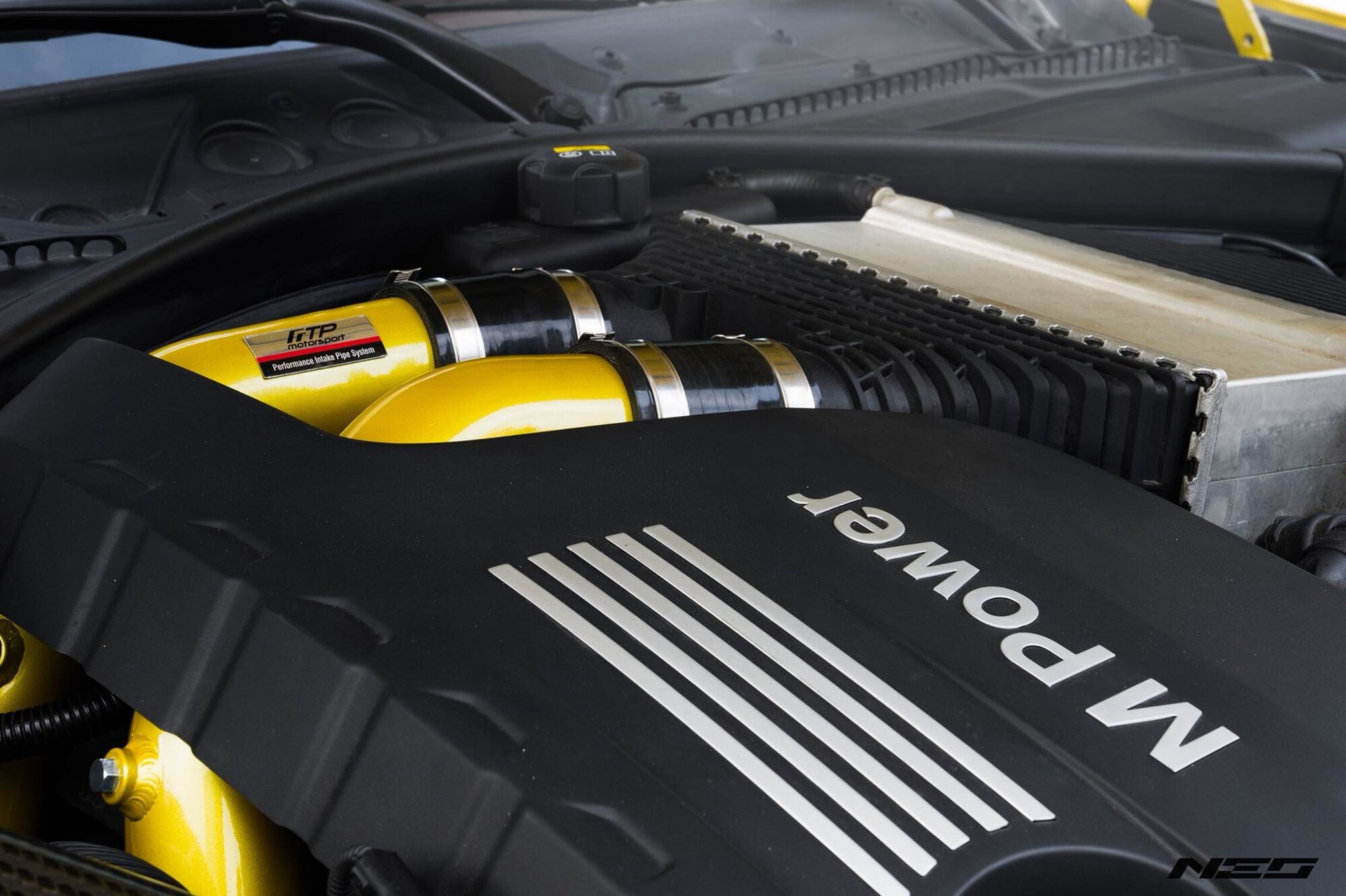 FTP ahtoputket (kulta) sis. J-pipe, BMW S55 M2C, M3, M4 (F80/F82)-4