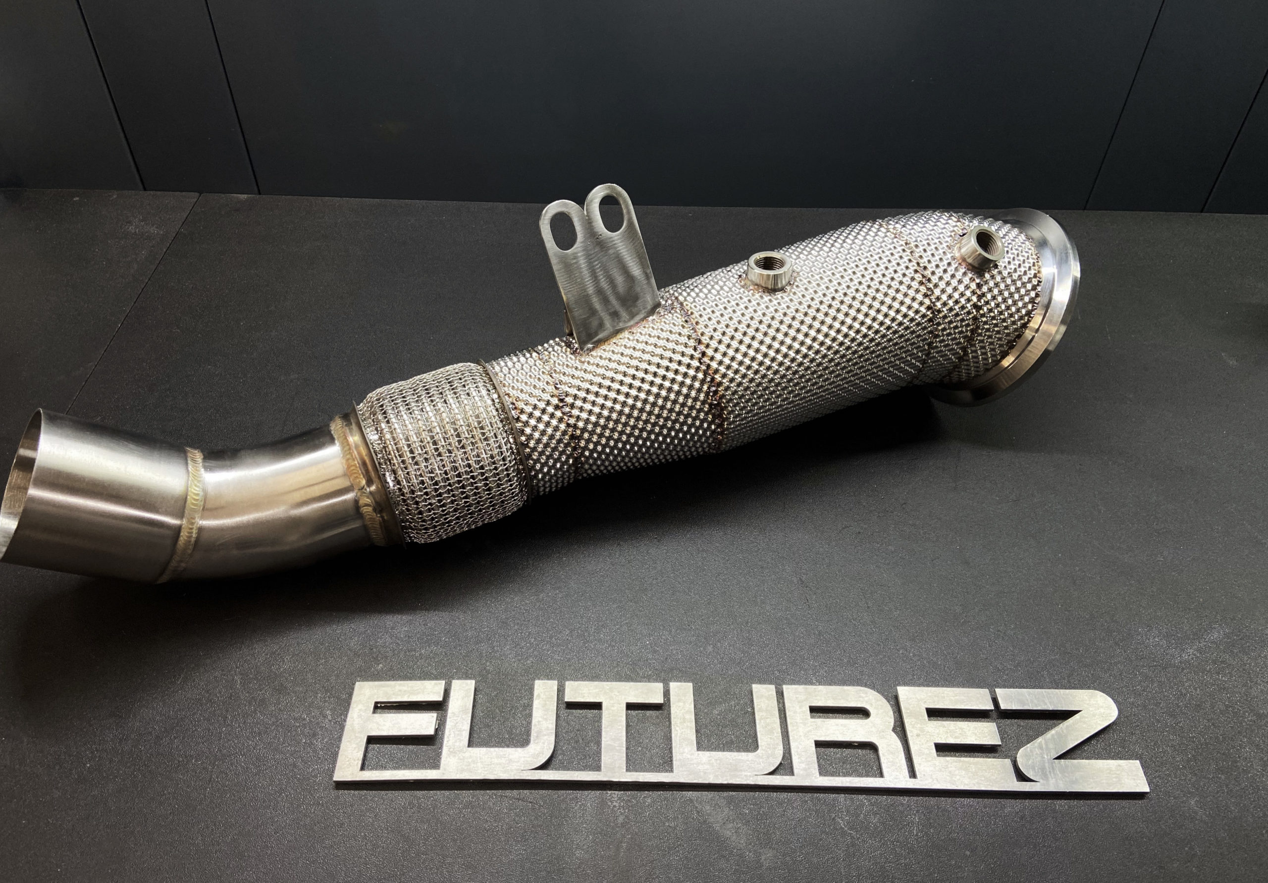 Fstar B58 downpipe lämpösuoja