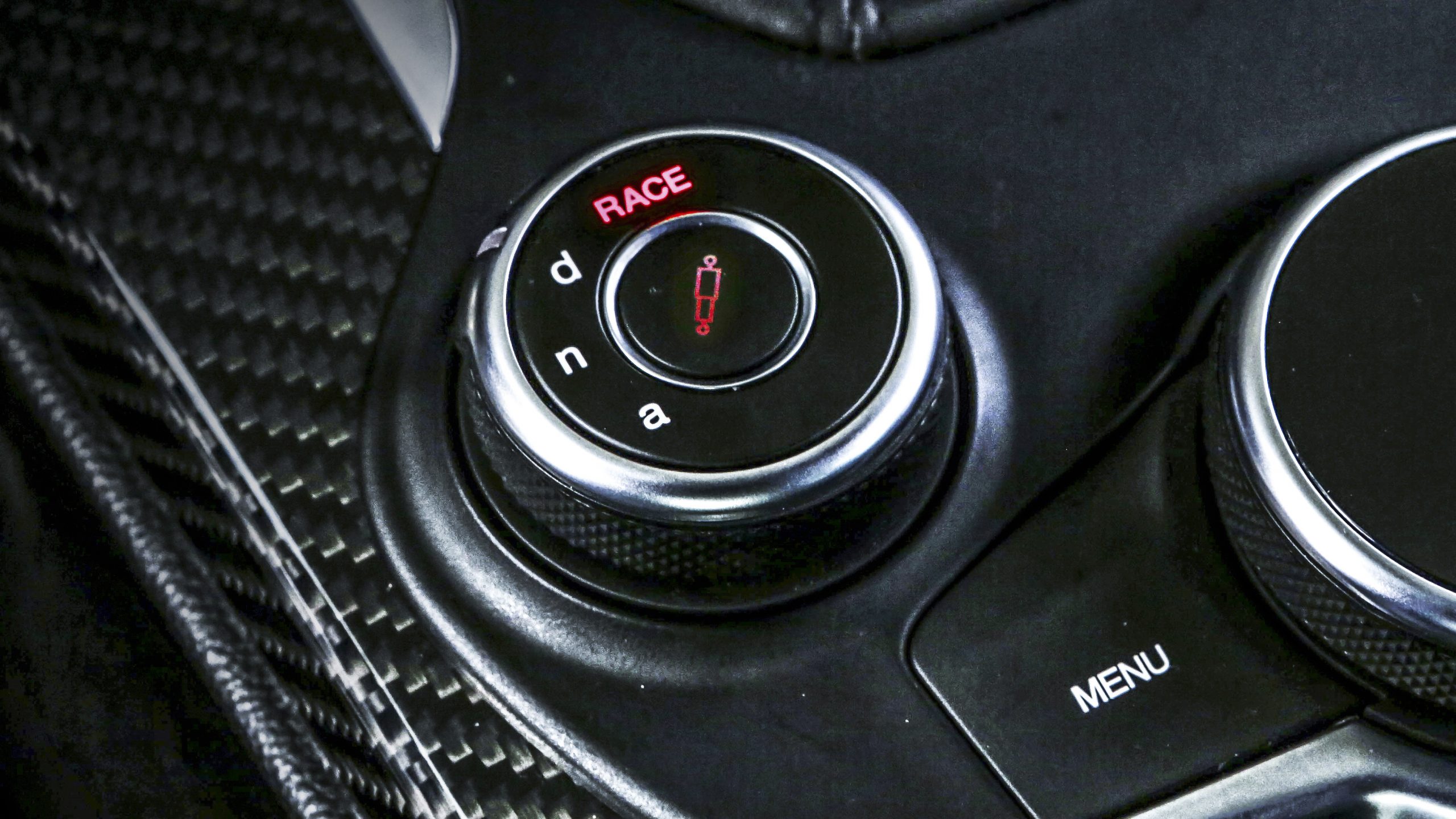 Alfa Romeo rDNA Race Mode