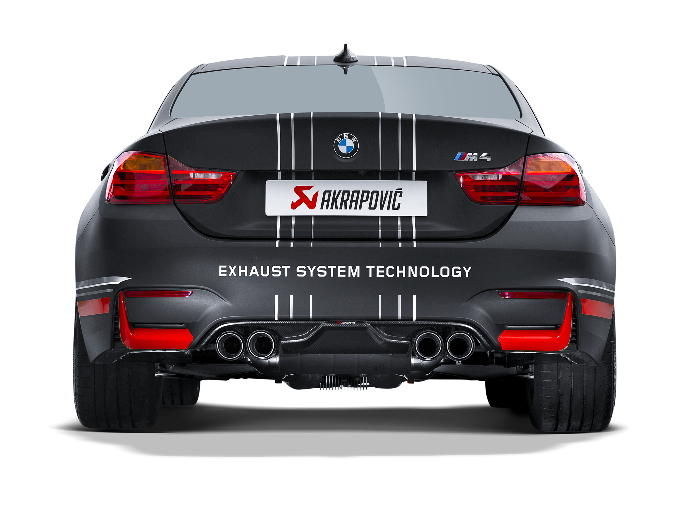 BMW M3 (F80) (2014-2018) Akrapovic Hiilikuitudiffuusori-3
