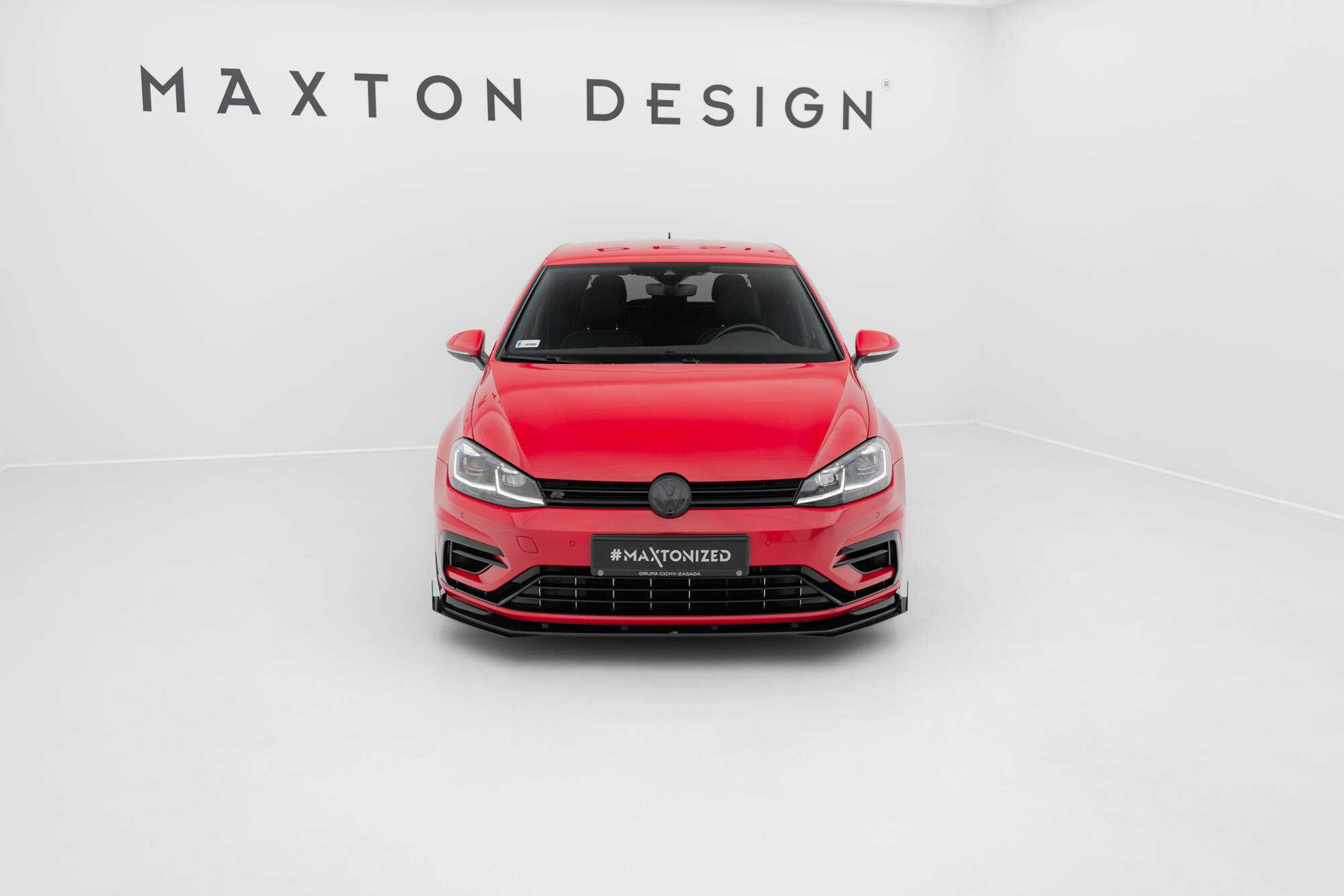 Levikelipat Volkswagen Golf R / R-Line Mk7 Facelift, Maxton-2