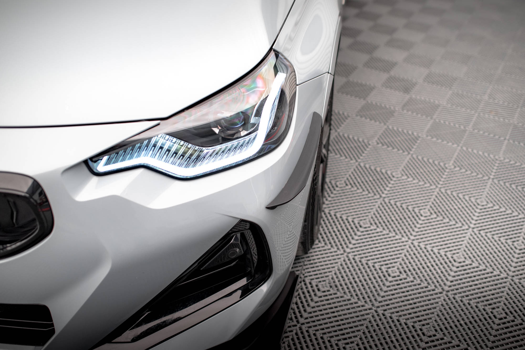 Etulipan levikkeet (Canards) BMW 2 Coupe M-Pack / M240i G42, Maxton-4