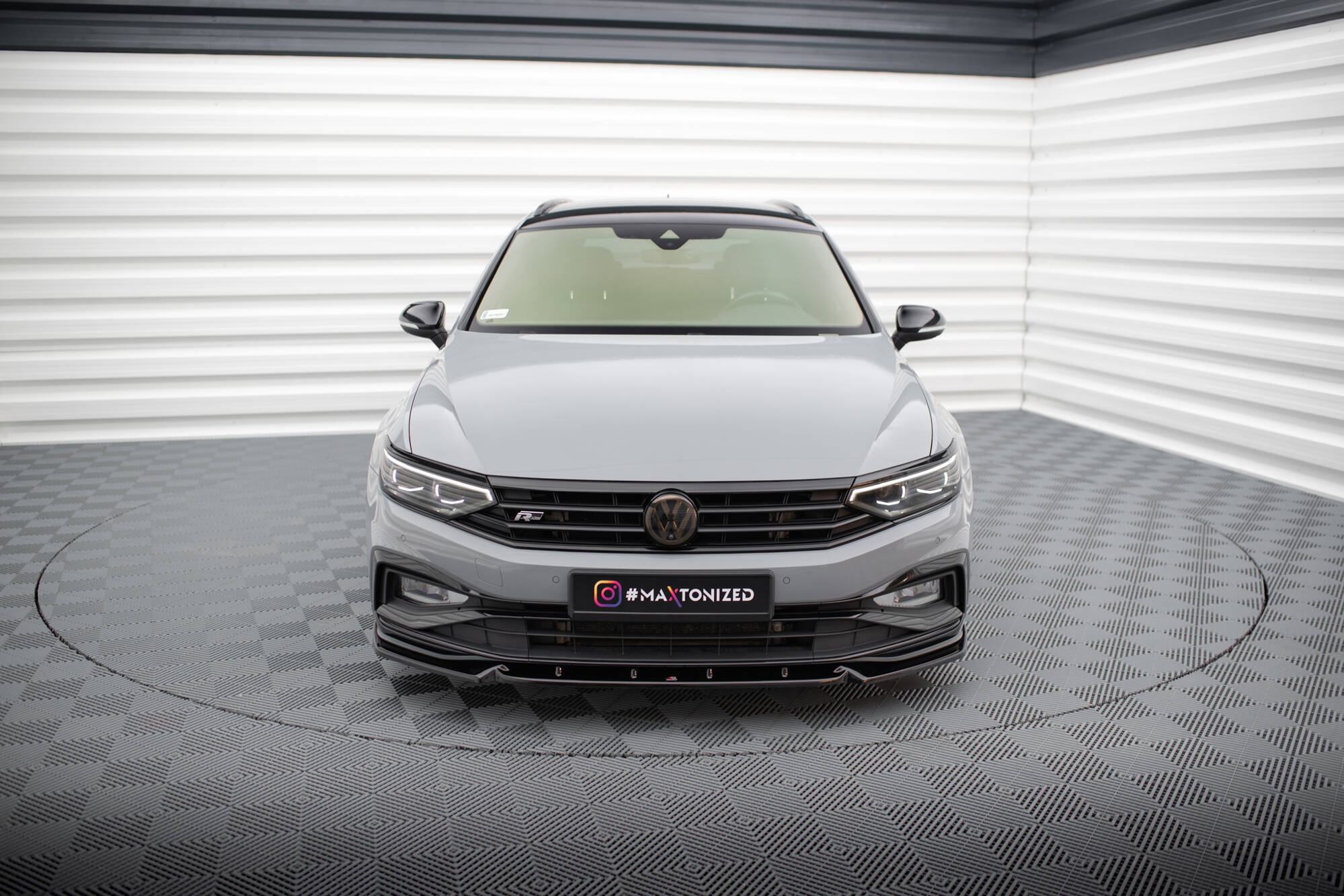 Etusplitteri (V1) Volkswagen Passat R-Line B8 Facelift, Maxton-2