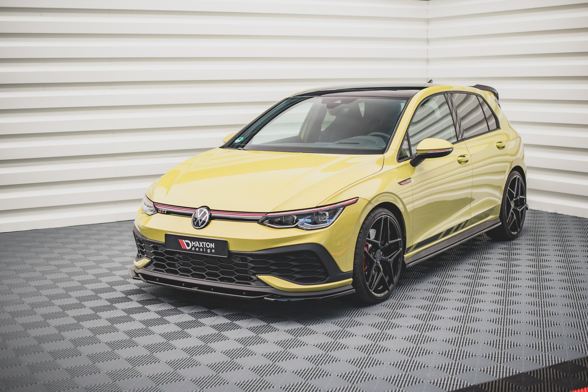 Etusplitteri (V2) Volkswagen Golf GTI Clubsport Mk8, Maxton