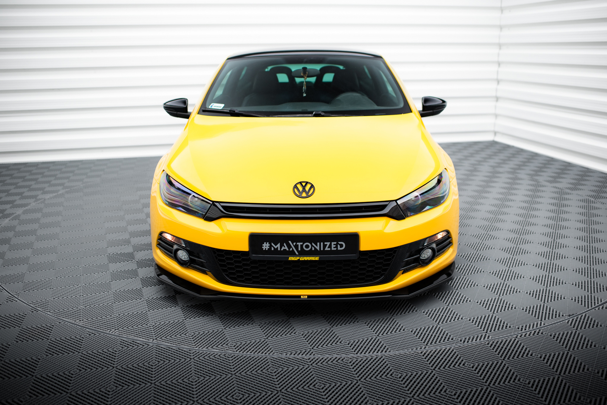 Etusplitteri (V2) Volkswagen Scirocco Mk3, Maxton-2