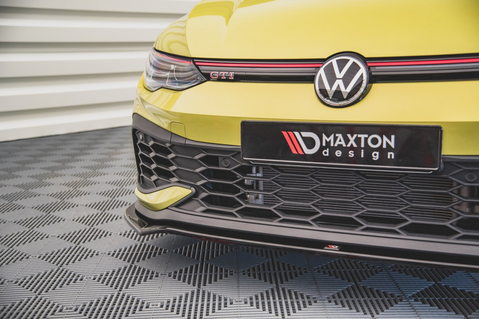 Etusplitteri (V3) Volkswagen Golf GTI Clubsport Mk8, Maxton-3