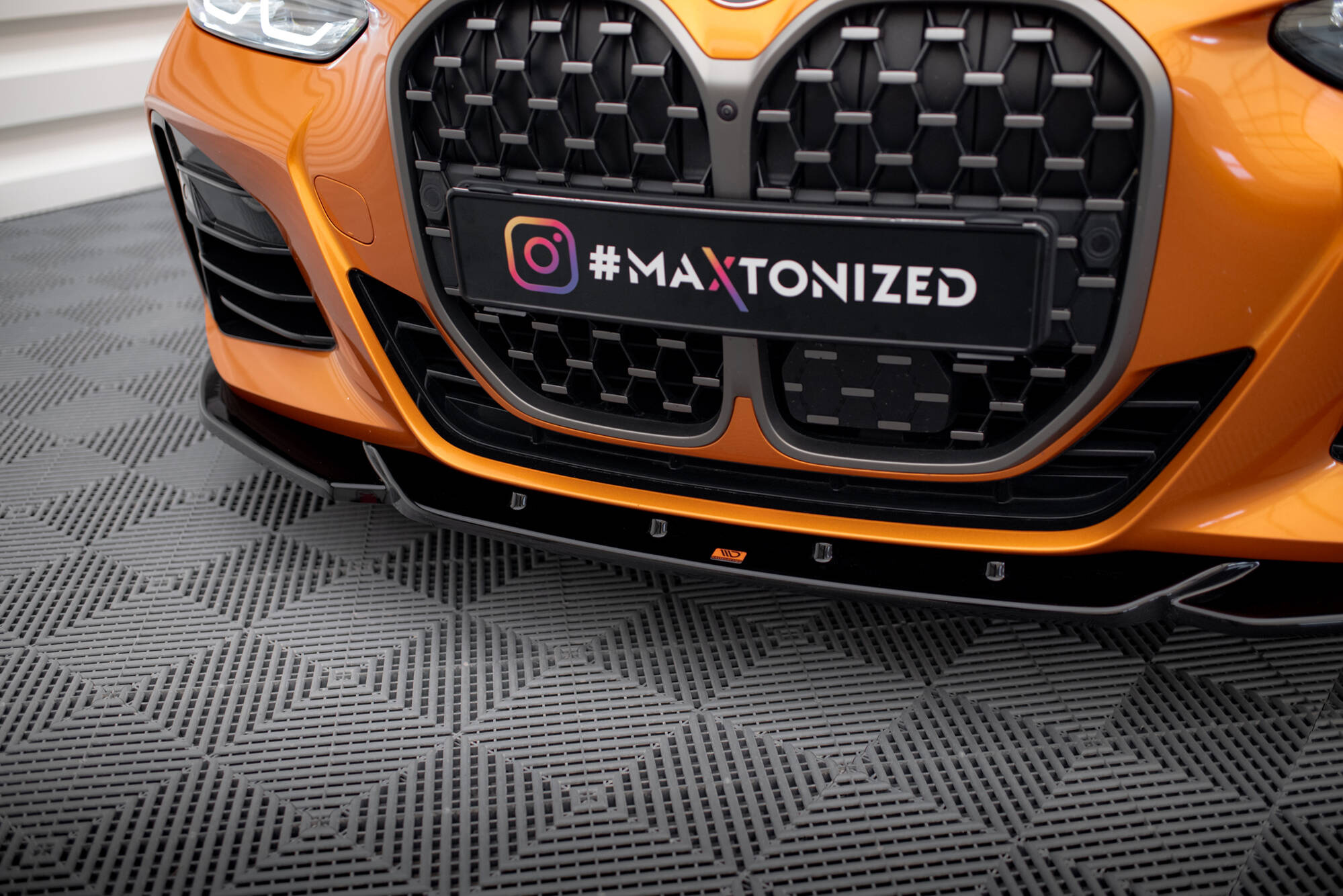 Etusplitteri (V4) BMW 4 M-Pack / M440i G22 / G23, Maxton-3