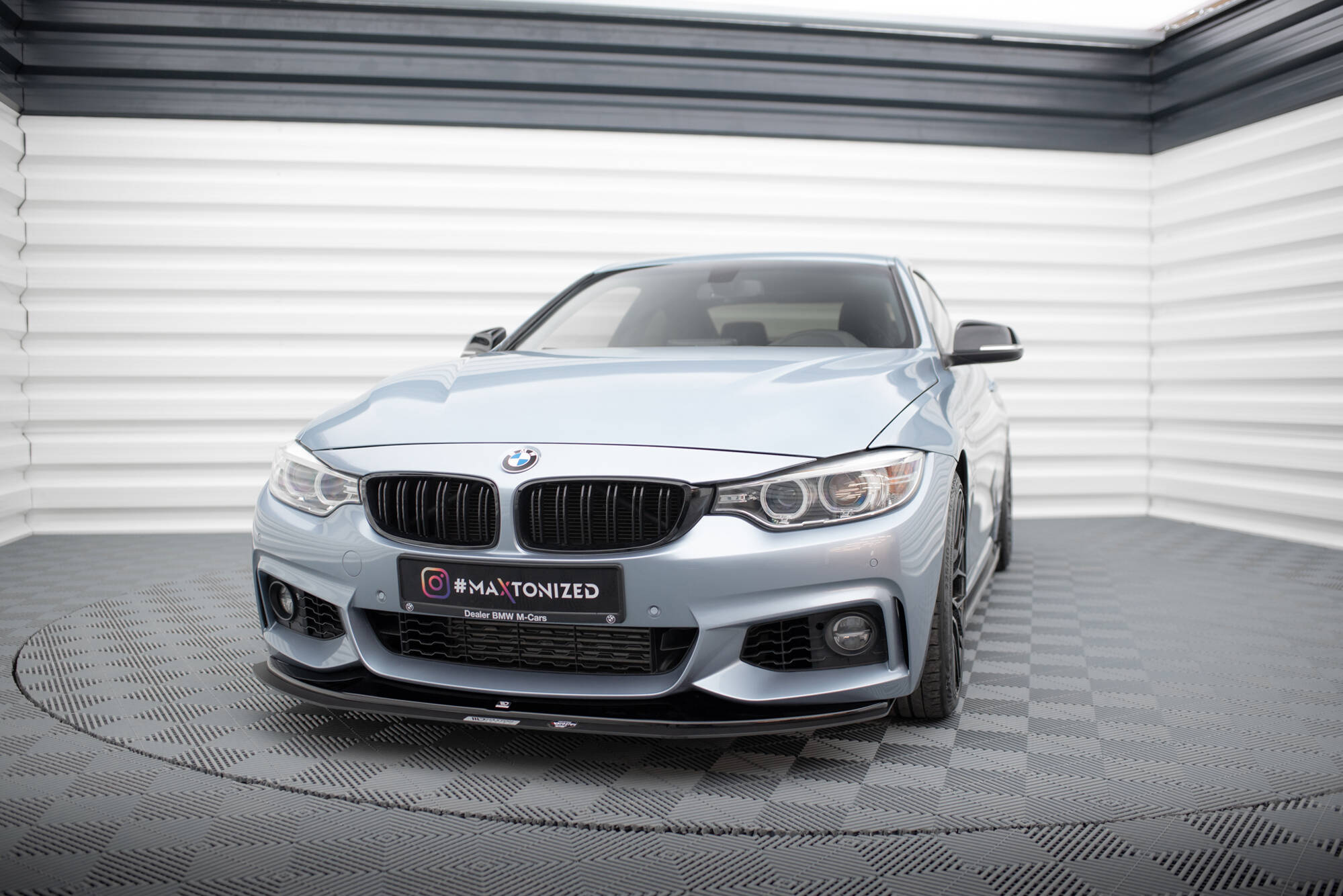Etusplitteri Hybrid, BMW 4 M-Pack F32 / F36 / F33, Maxton