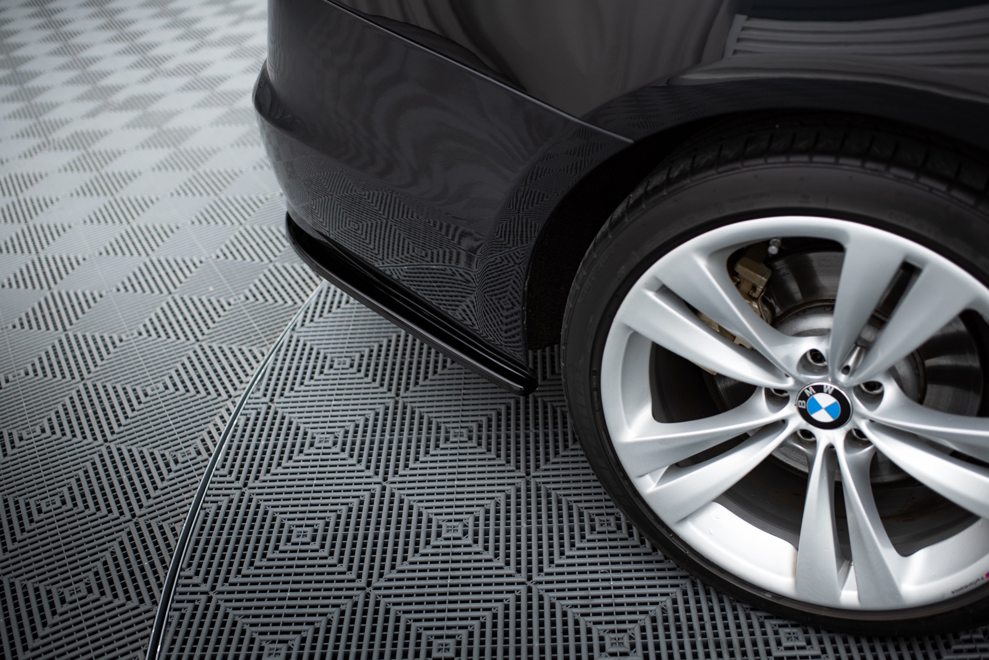 Takasplitterit BMW 5 GT F07, Maxton-2