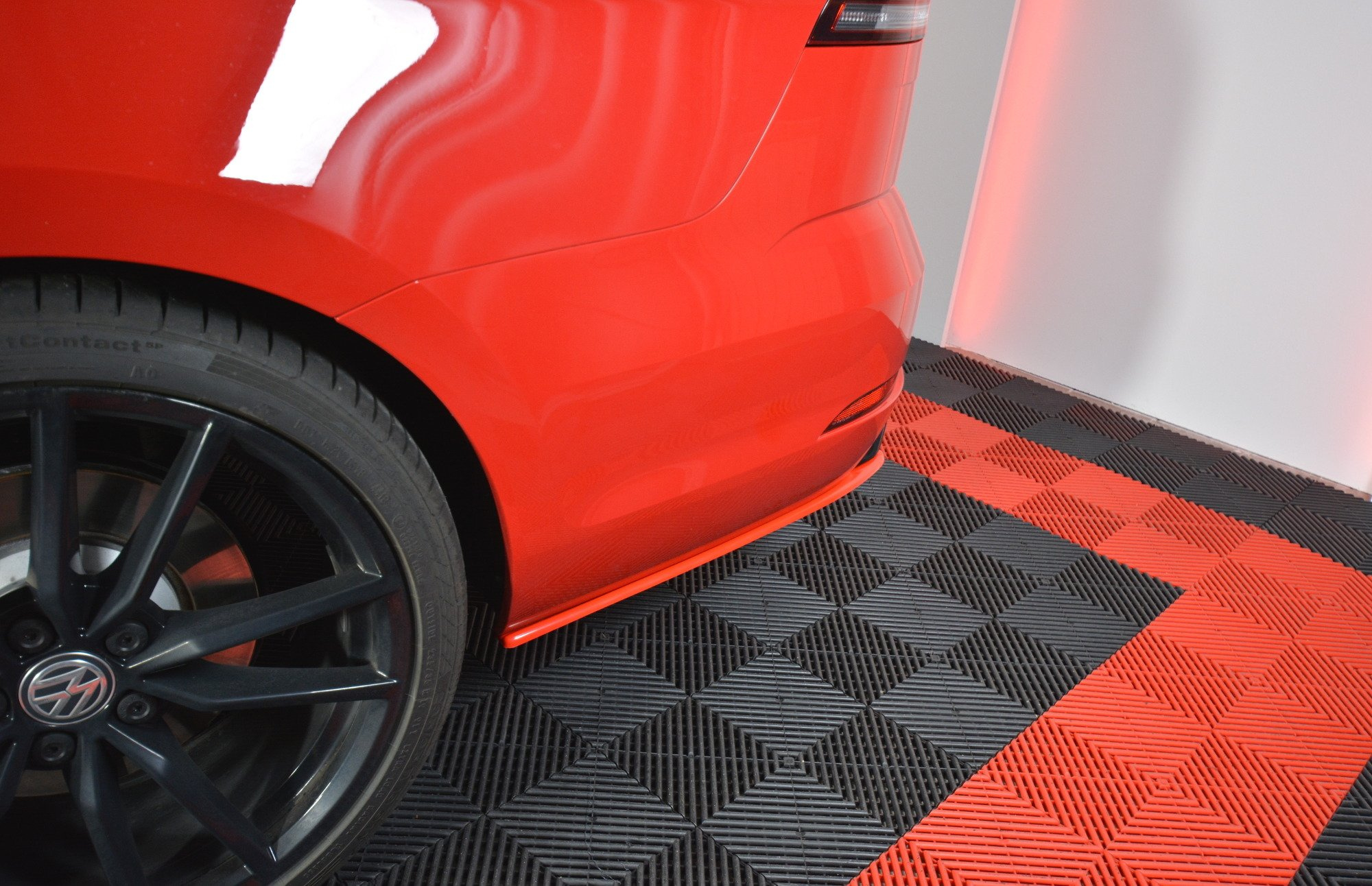 Taka sivusplitterit (V2) VW GOLF 7 R VARIANT FACELIFT, Maxton-3