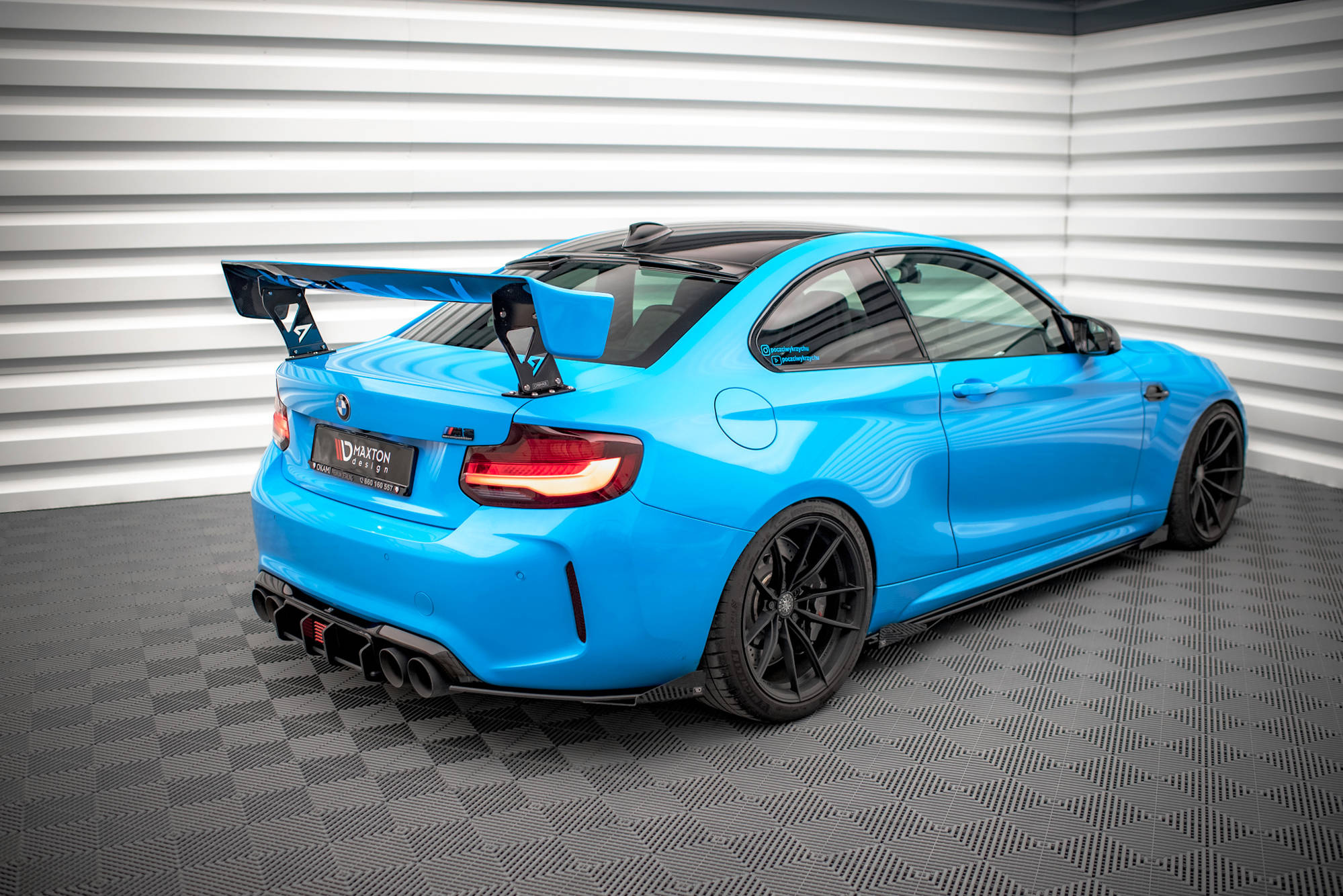 Takasivu lipat BMW M2 F87, Maxton