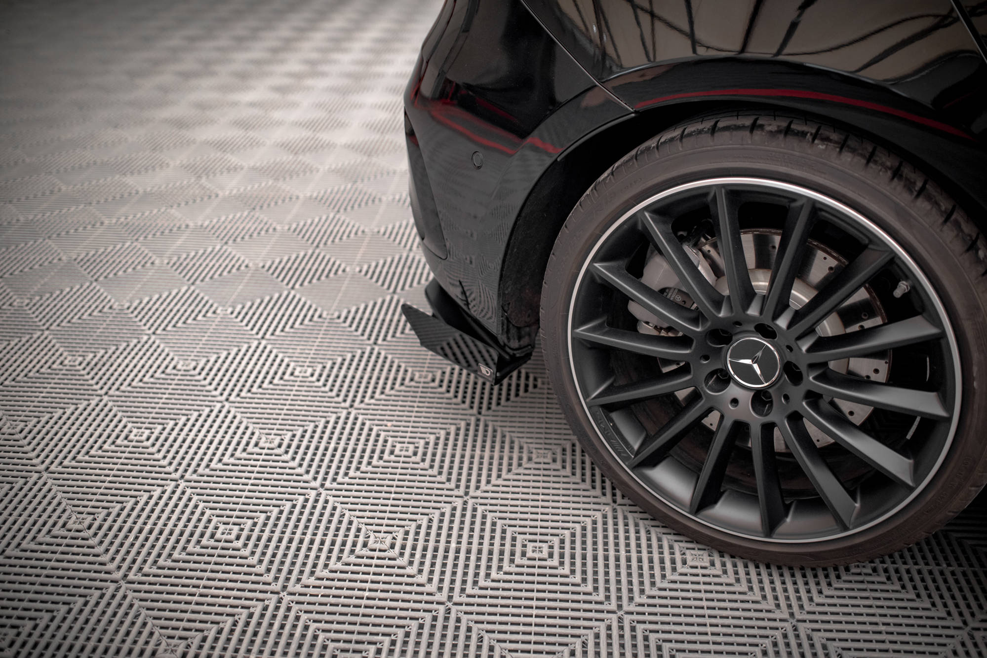 Rear Sivu levikelipat Mercedes A35 AMG Hatchback Aero Pack W177, Maxton