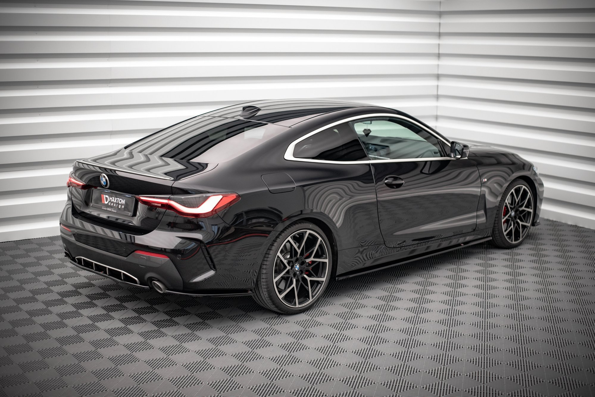 Takasplitterit (V1) BMW 4 M-Pack G22 / G23, Maxton-2