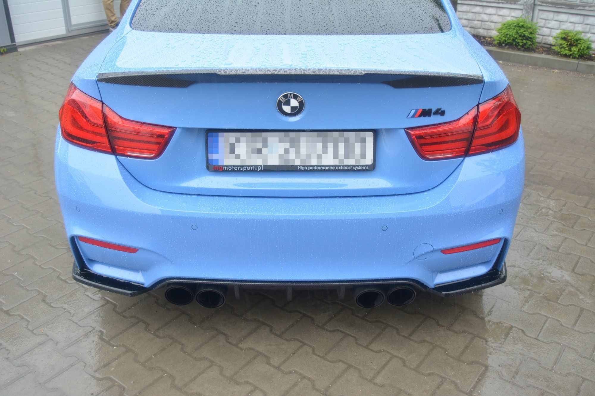 Takasplitterit (V1) BMW M4 F82, Maxton-4