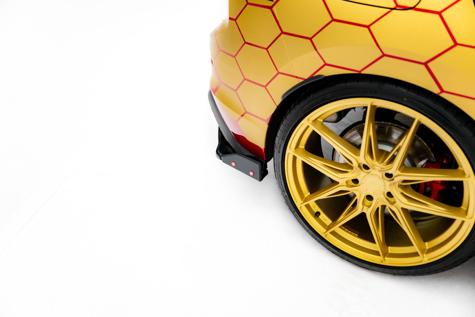 Taka sivusplitterit (V1) + Levikelipat Volkswagen Golf GTI Clubsport Mk8 Facelift, Maxton-2