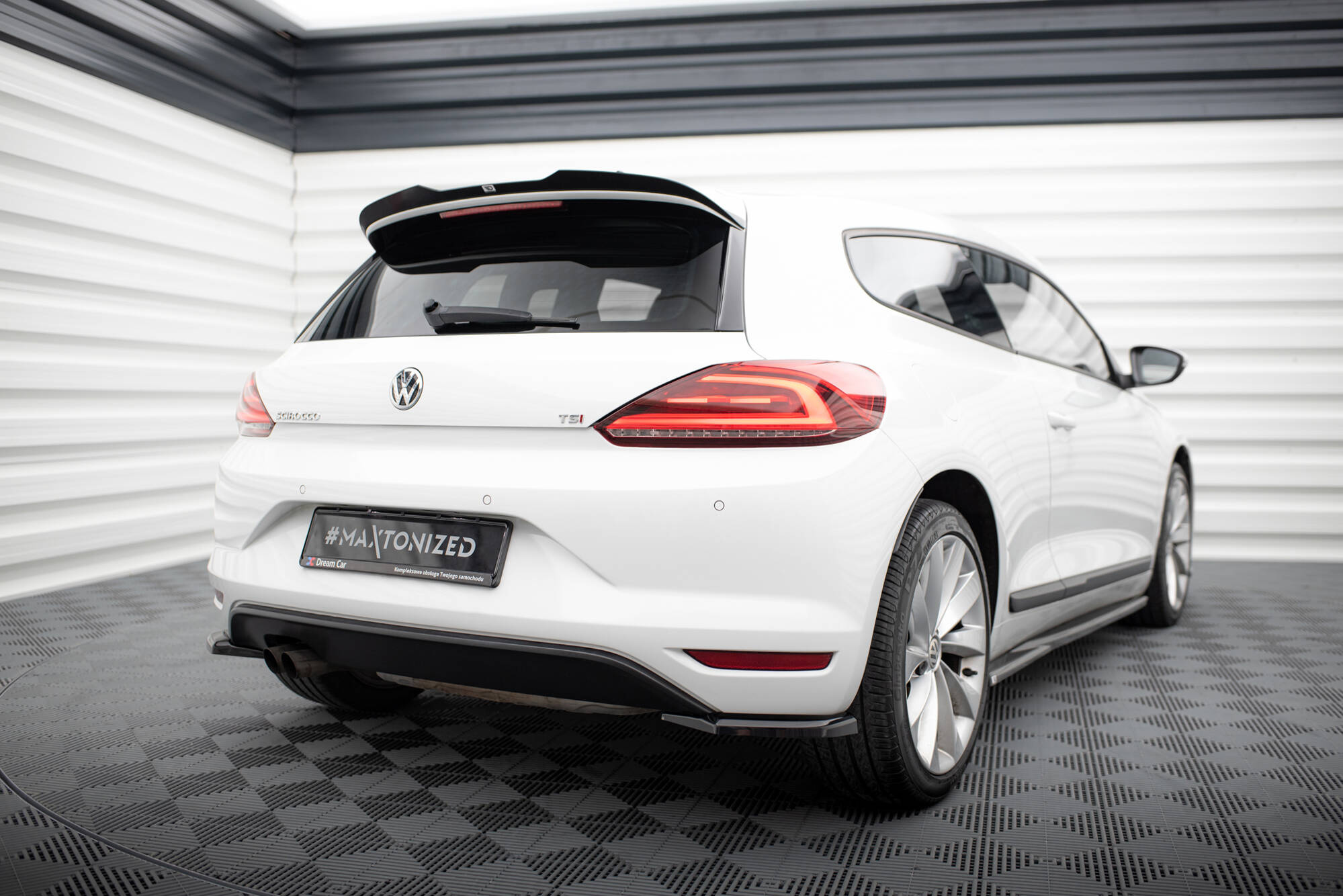 Taka sivusplitterit (V1) Volkswagen Scirocco Mk3 Facelift, Maxton