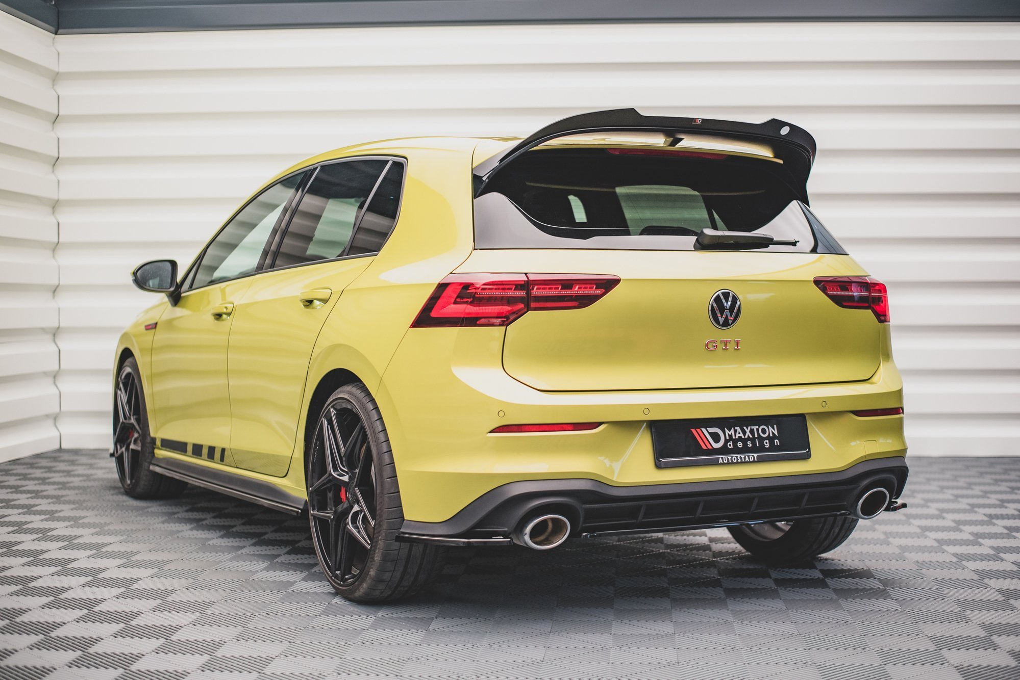 Taka sivusplitterit (V2) Volkswagen Golf GTI Clubsport Mk8, Maxton-3