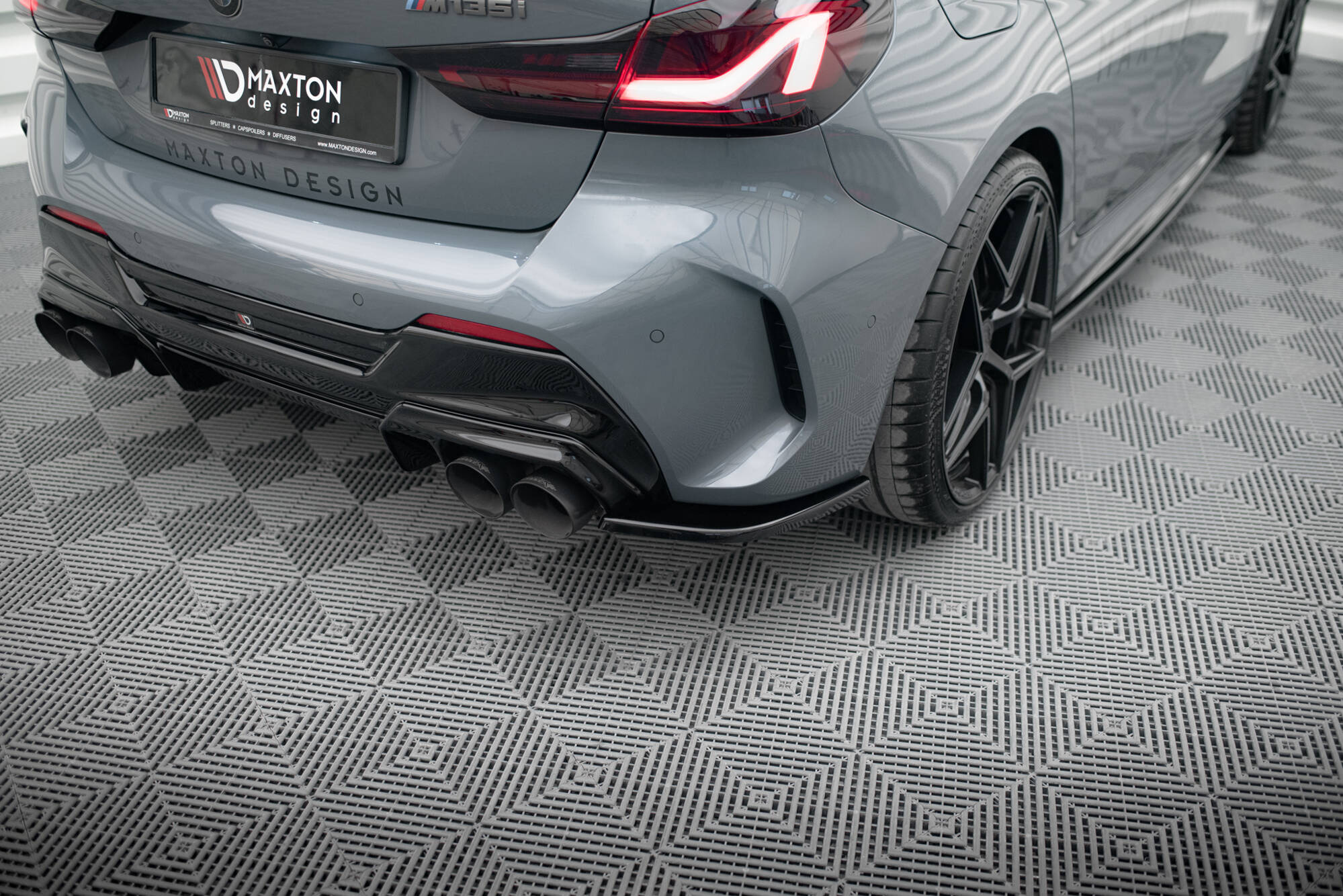 Takasplitterit (V3) BMW 1 F40 M-Pack/ M135i, Maxton