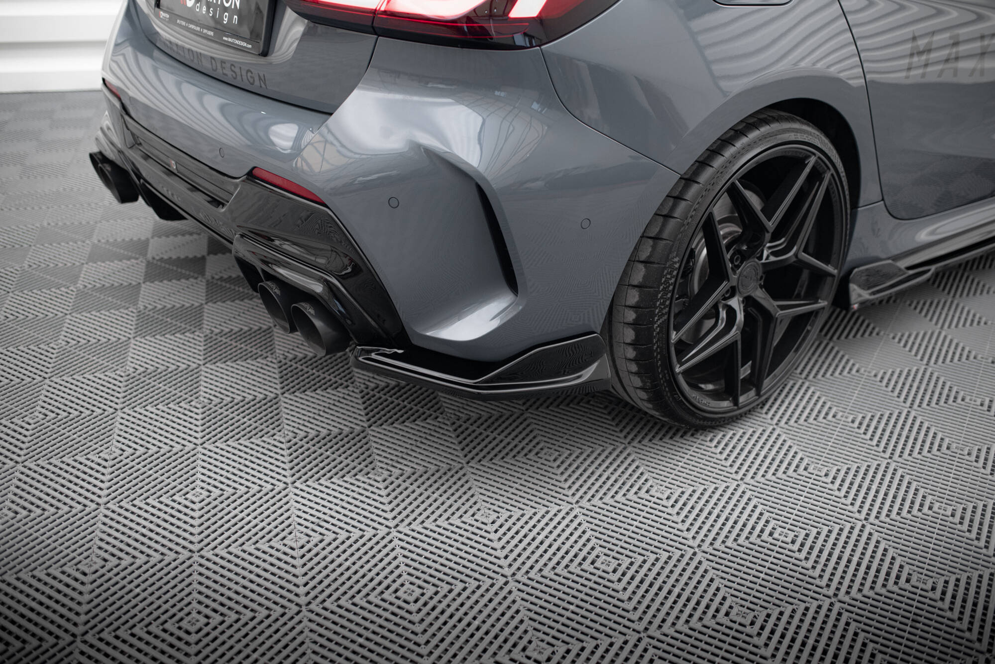 Takasplitterit (V4) BMW 1 M-Pack / M135i / 128ti F40, Maxton