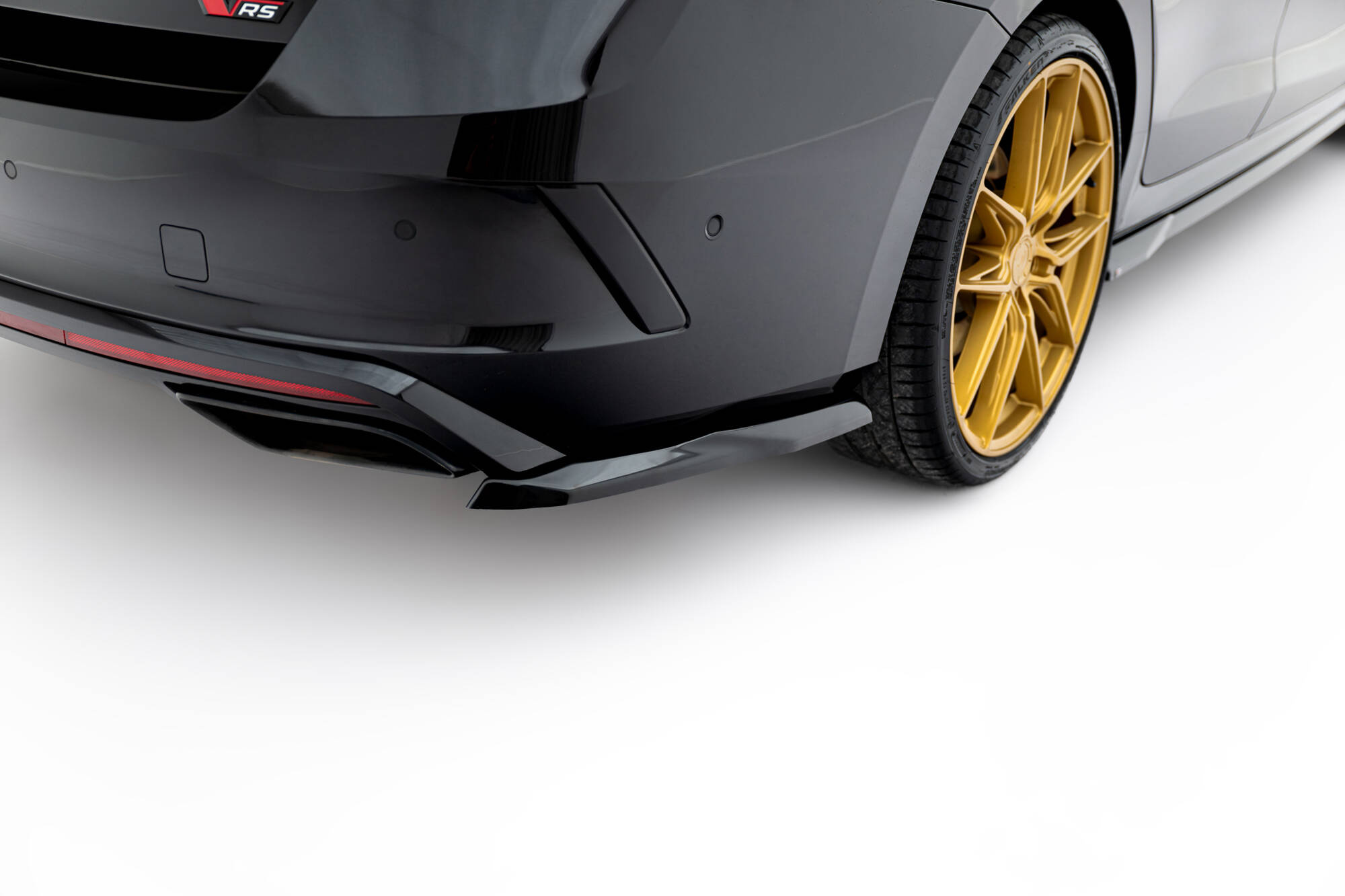 Taka sivusplitterit (V5) Skoda Octavia RS Liftback / Combi Mk4 / Mk4 Facelift, Maxton