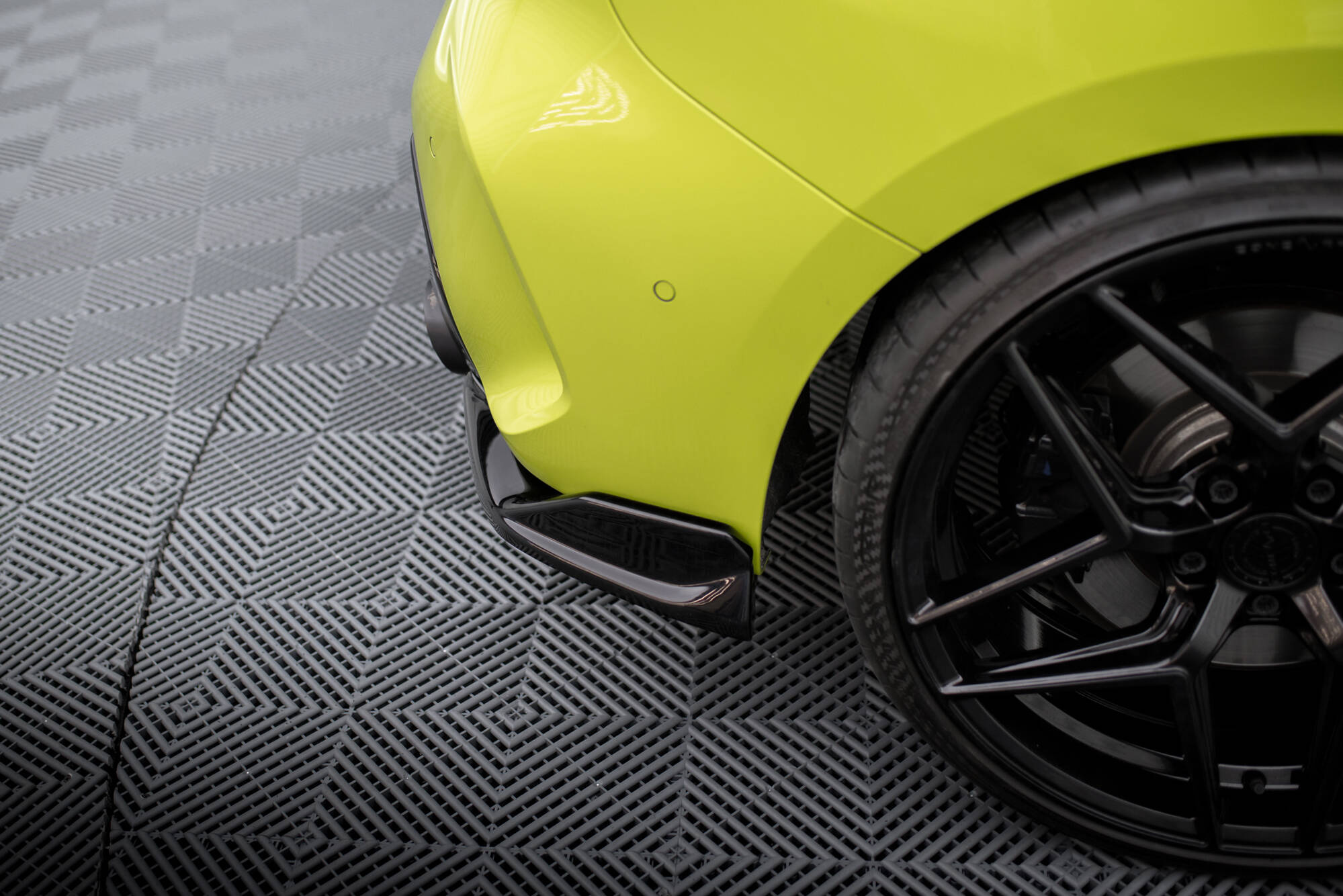 Takasplitterit (V8) (Takahelmalle v.1) BMW 1 M-Pack / M135i / 128ti F40, Maxton-3