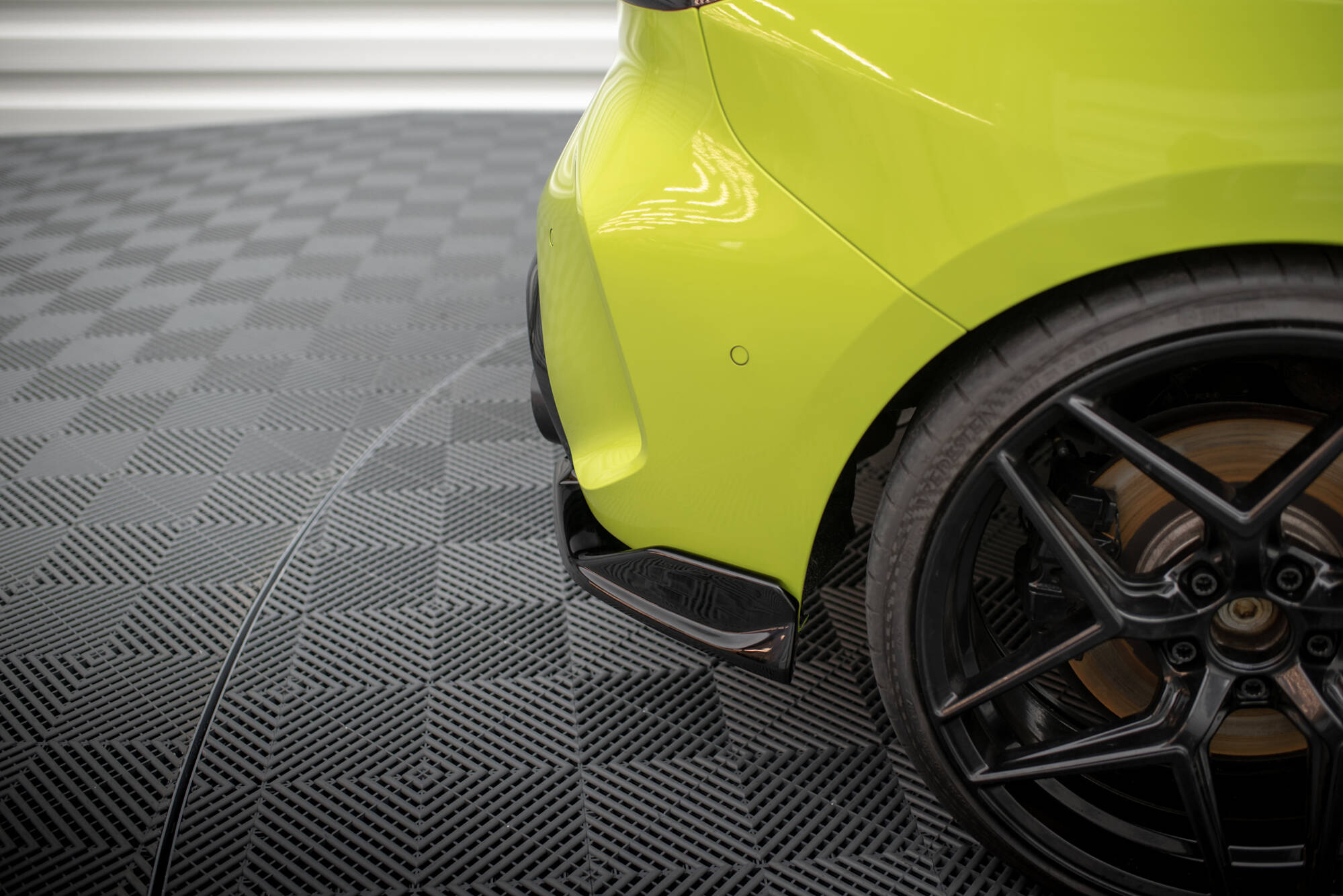 Takasplitterit (V9) BMW 1 M-Pack / M135i F40, Maxton-3