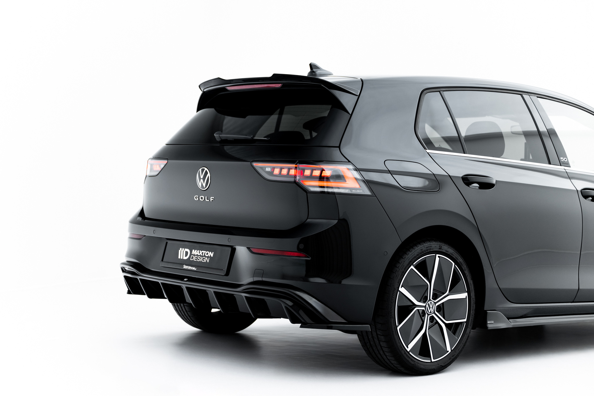 Taka sivusplitterit Volkswagen Golf Mk8 Facelift, Maxton-3