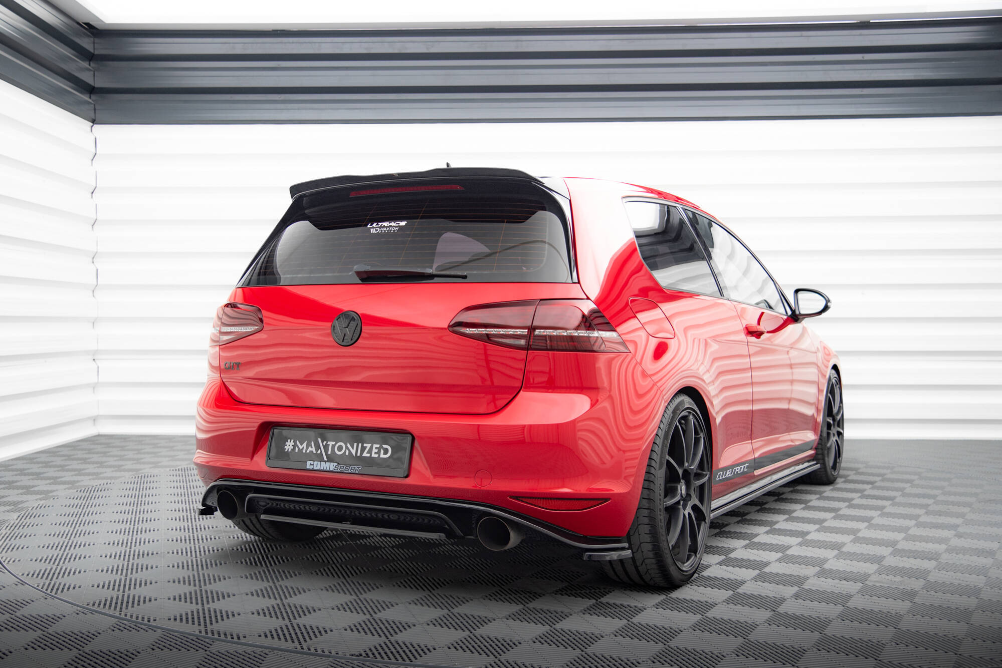 Takasplitteri VW GOLF Mk7 GTI CLUBSPORT, Maxton