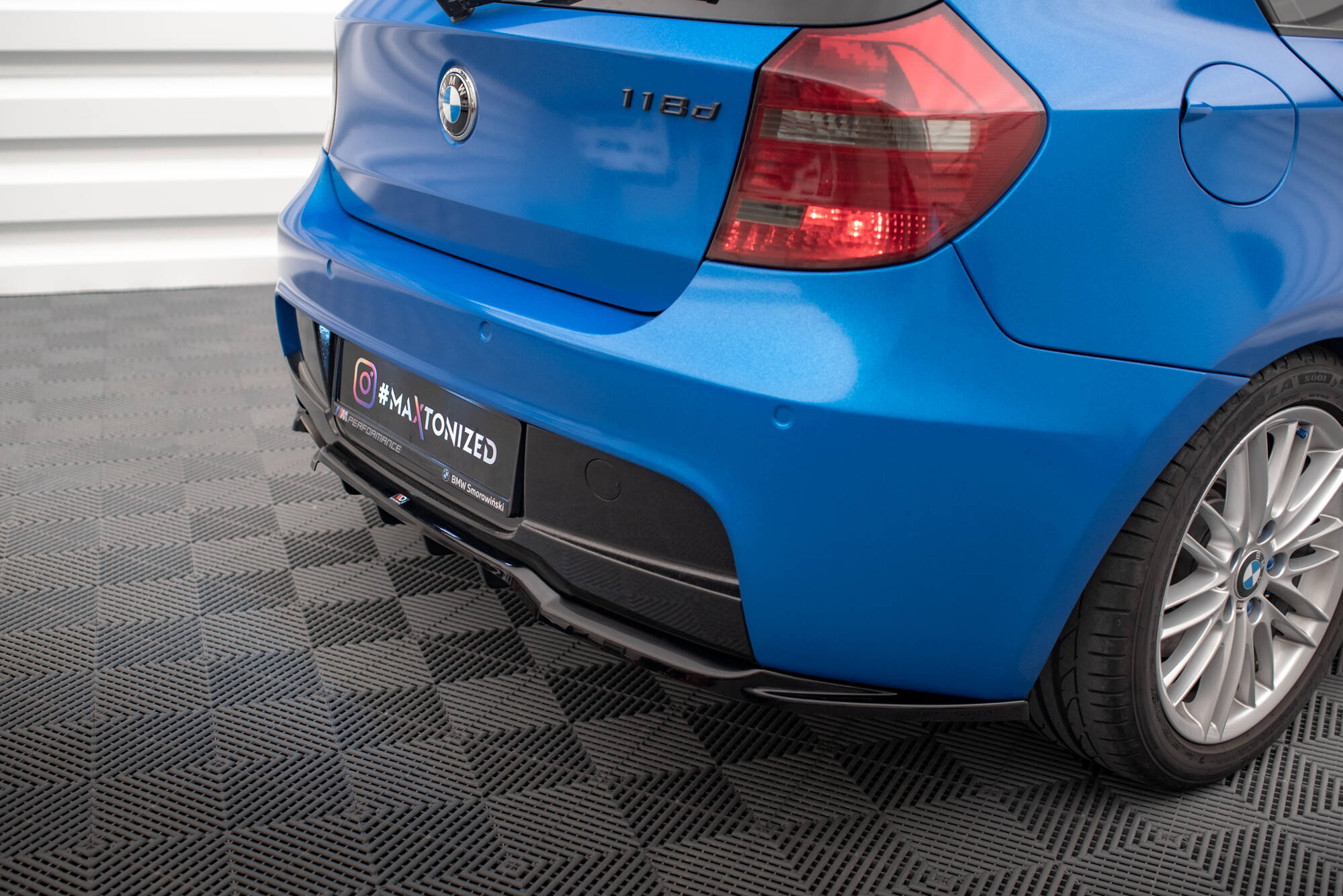 Takasplitteri BMW 1 M-Pack E87 Facelift, Maxton-3