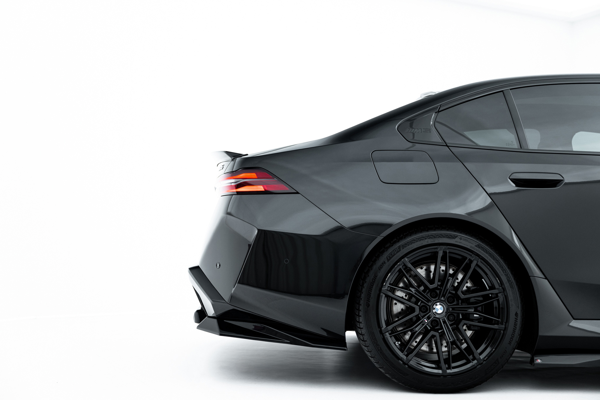 Takasplitteri BMW M5 Sedan / Touring G90, Maxton-3