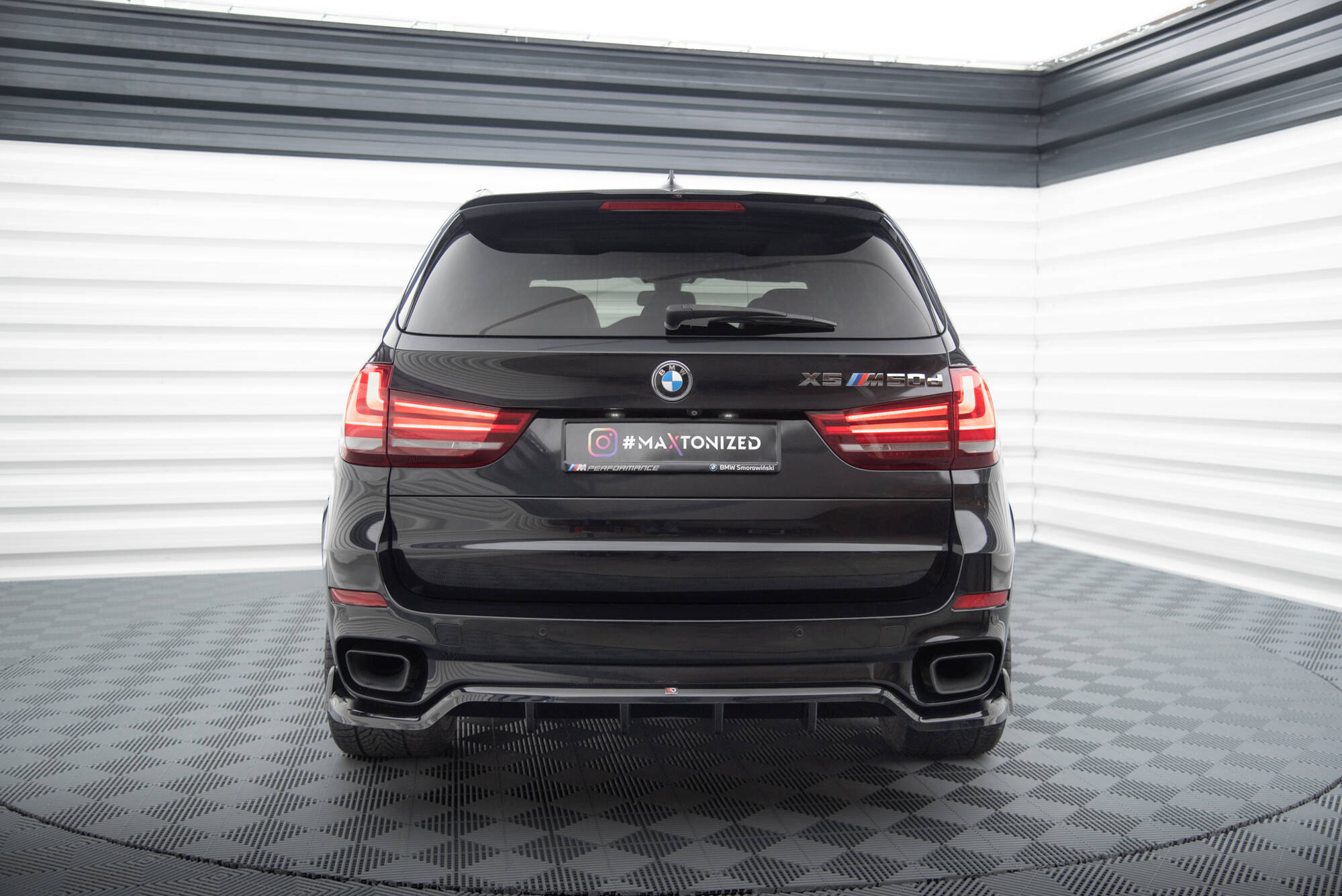 Takasplitteri BMW X5 M-Pack F15, Maxton-3
