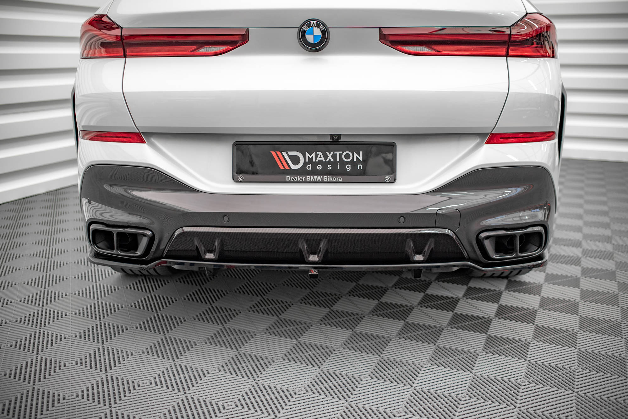 Takasplitteri (V1) BMW X6 M-Pack G06, Maxton-2