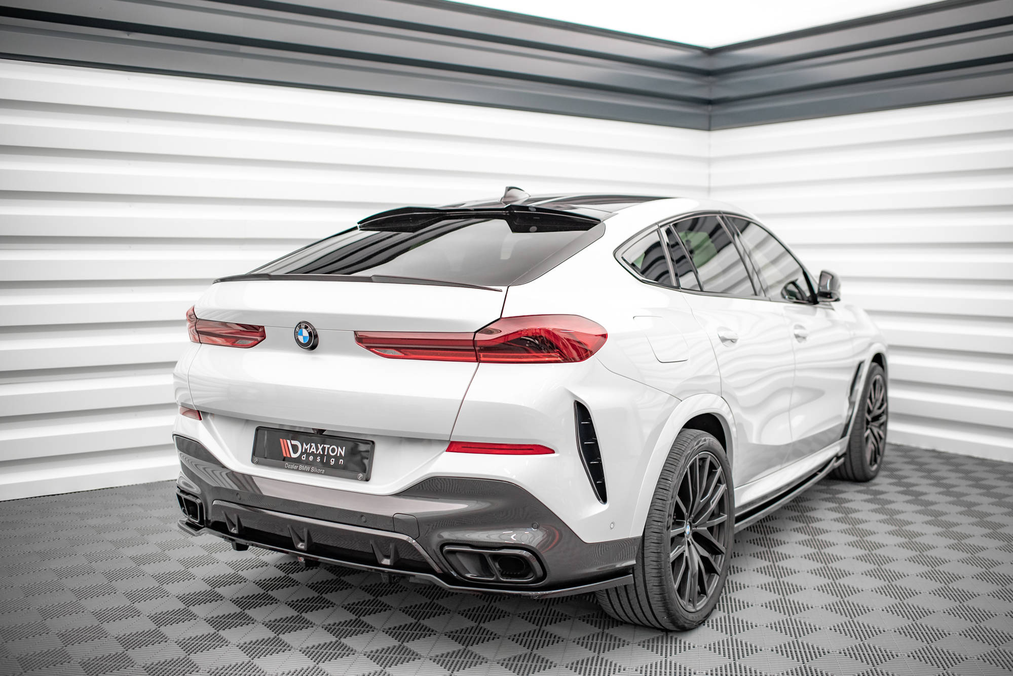 Takasplitteri (V1) BMW X6 M-Pack G06, Maxton-3