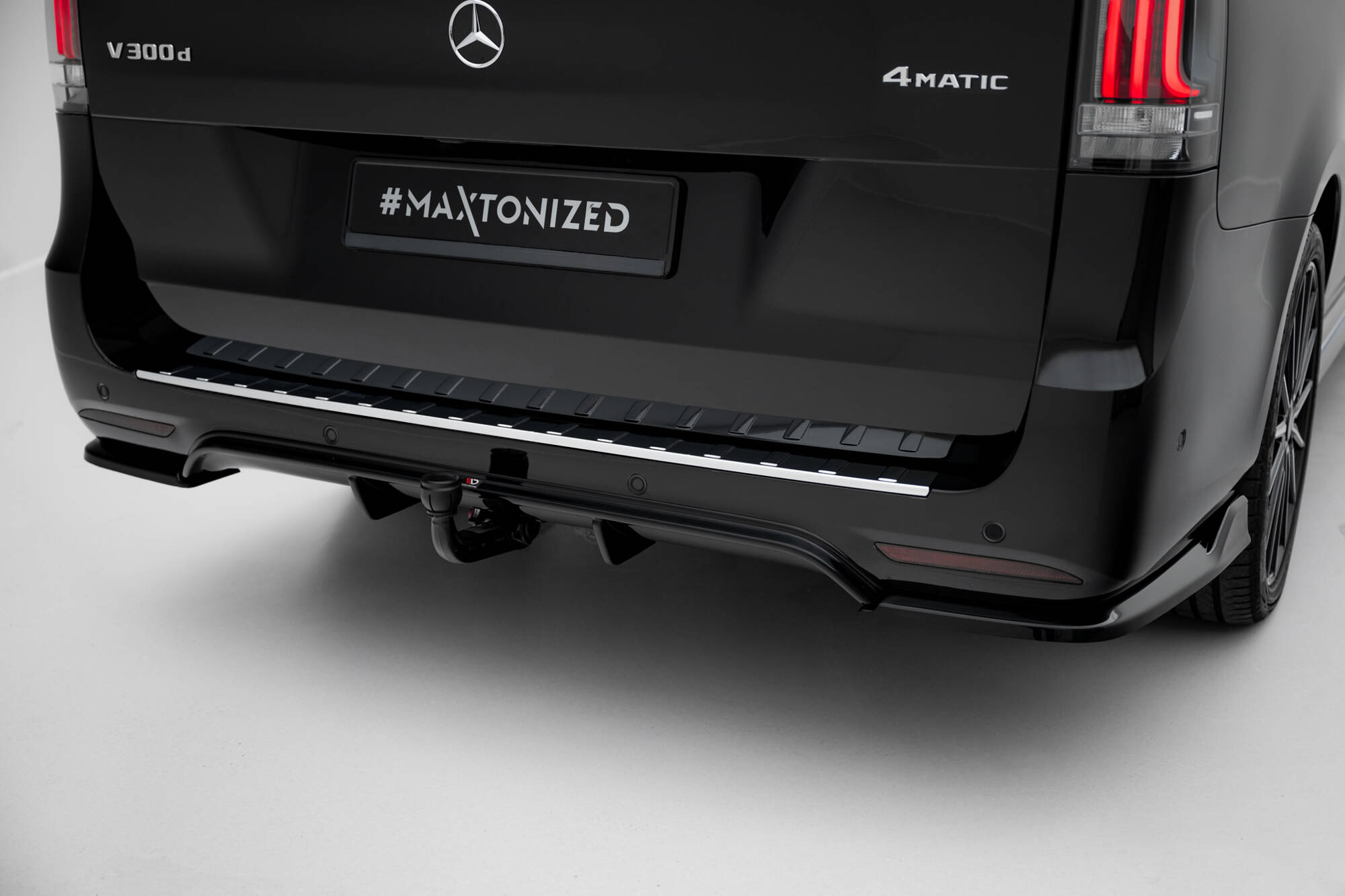 Takahelma Mercedes-Benz V-Class AMG-Line W447 Facelift 2, Maxton