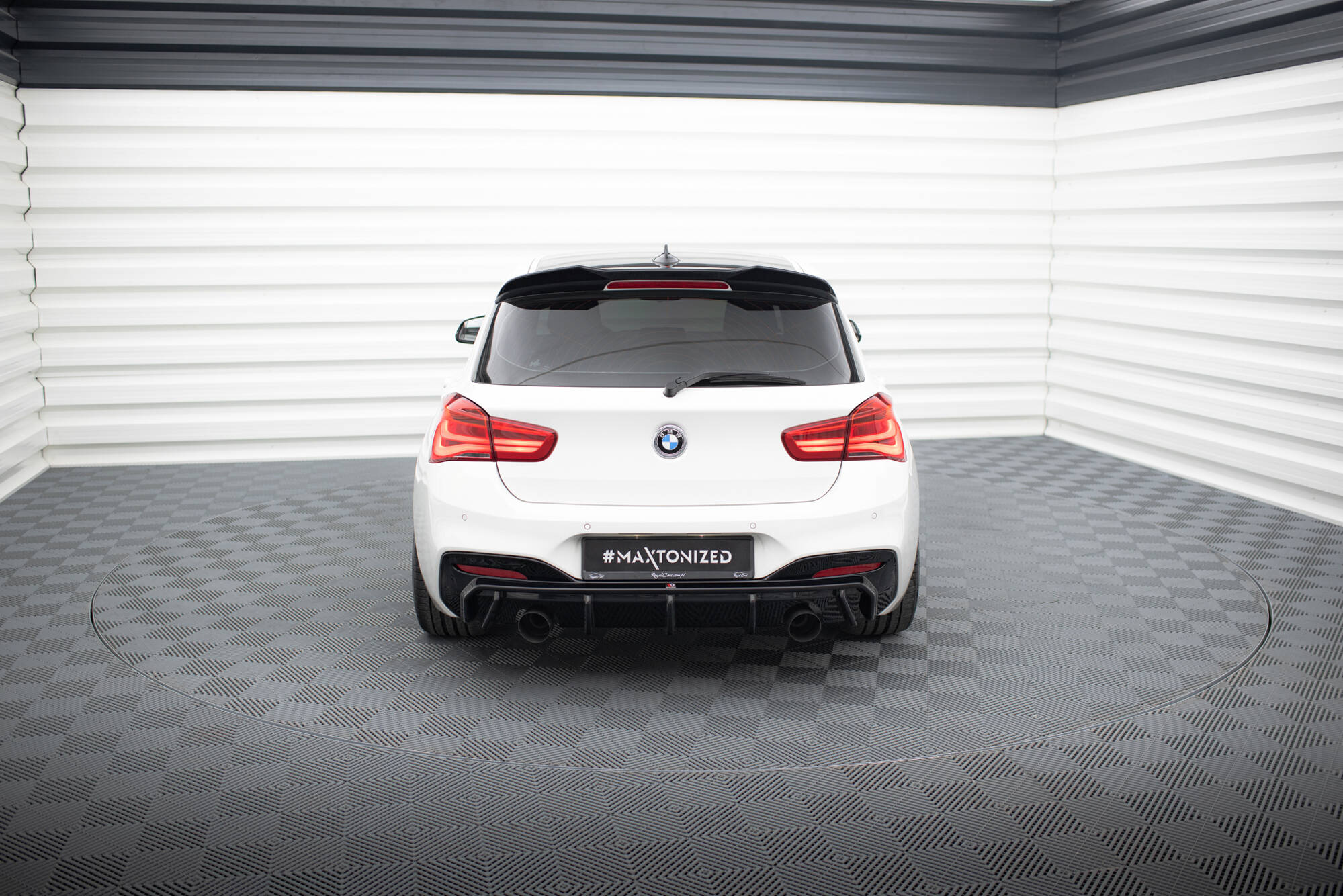 Takahelma V.3 BMW M140i F20 Facelift, Maxton-2