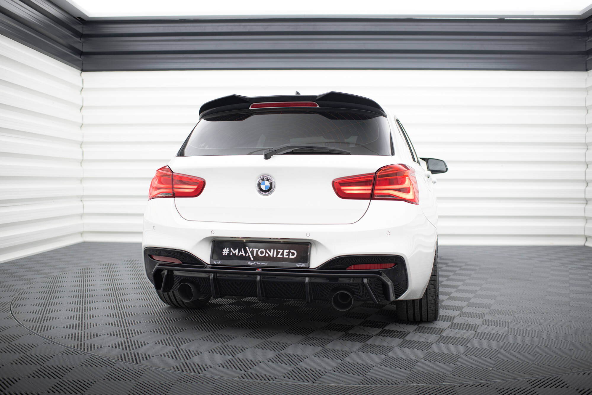 Takahelma V.3 BMW M140i F20 Facelift, Maxton