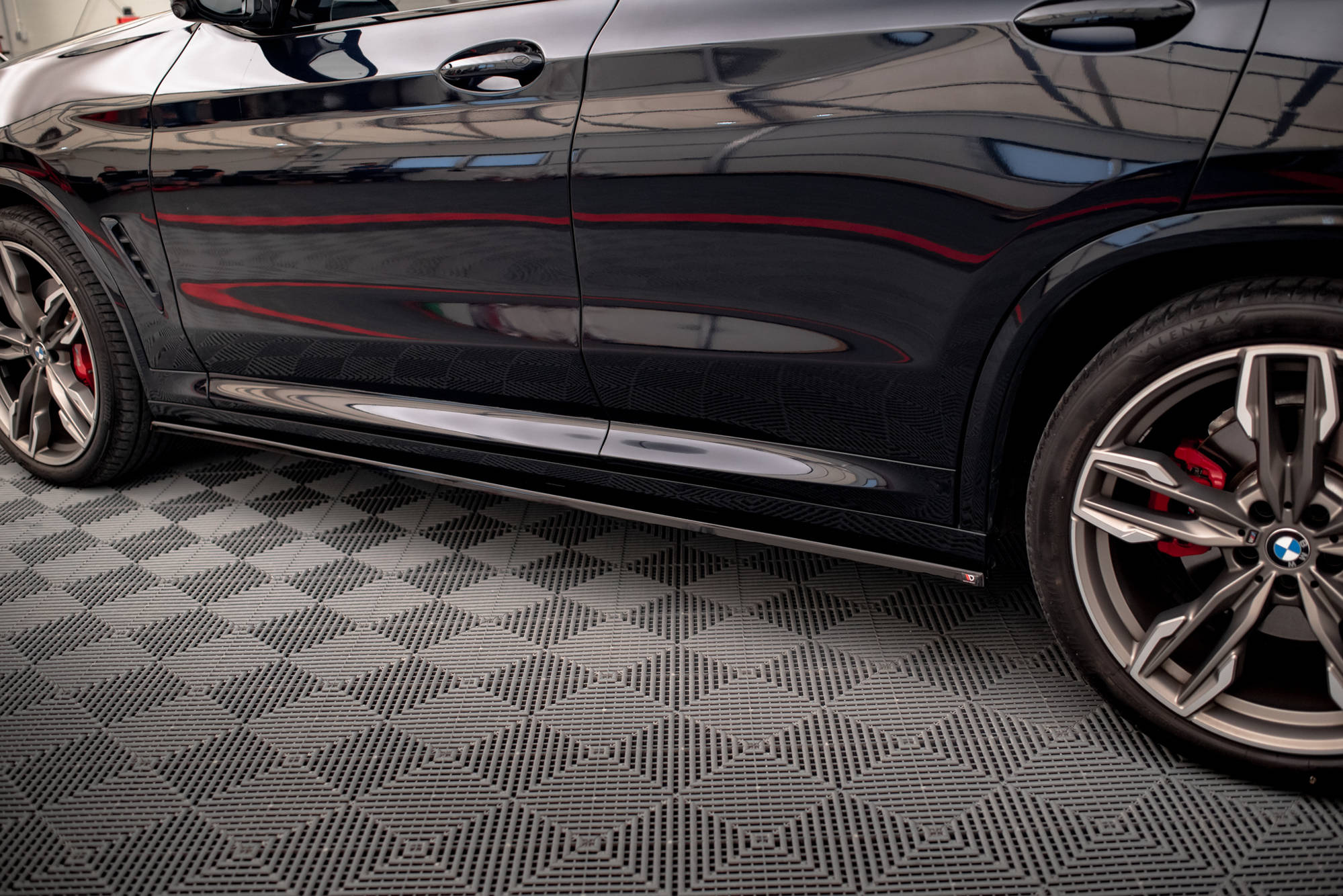 Sivuhelmat V. BMW X3 M40d / M40i / M-Pack G01, Maxton-2