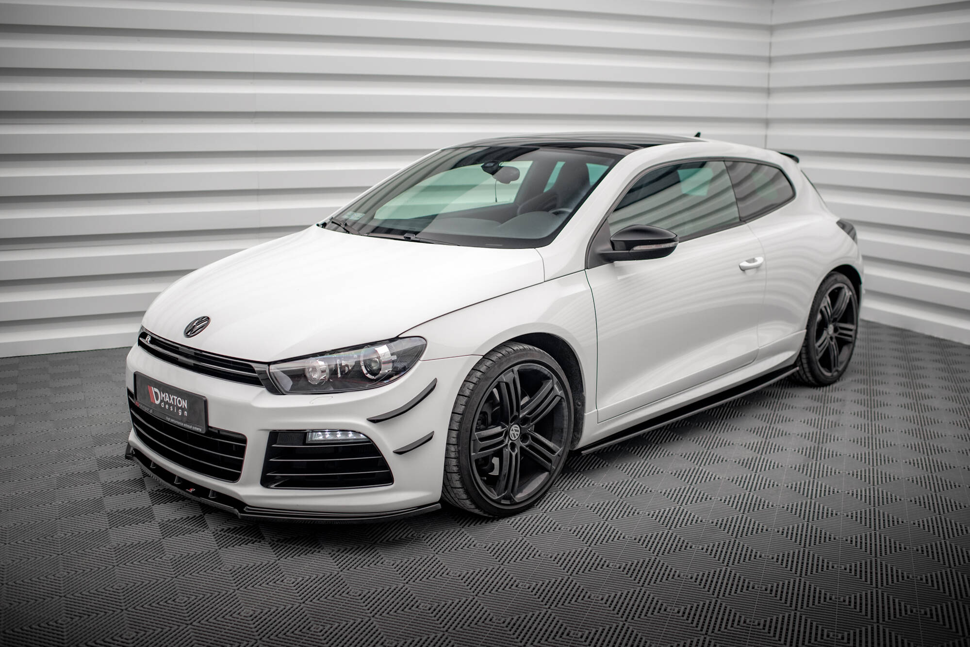 Sivuhelmat VW SCIROCCO R, Maxton-2