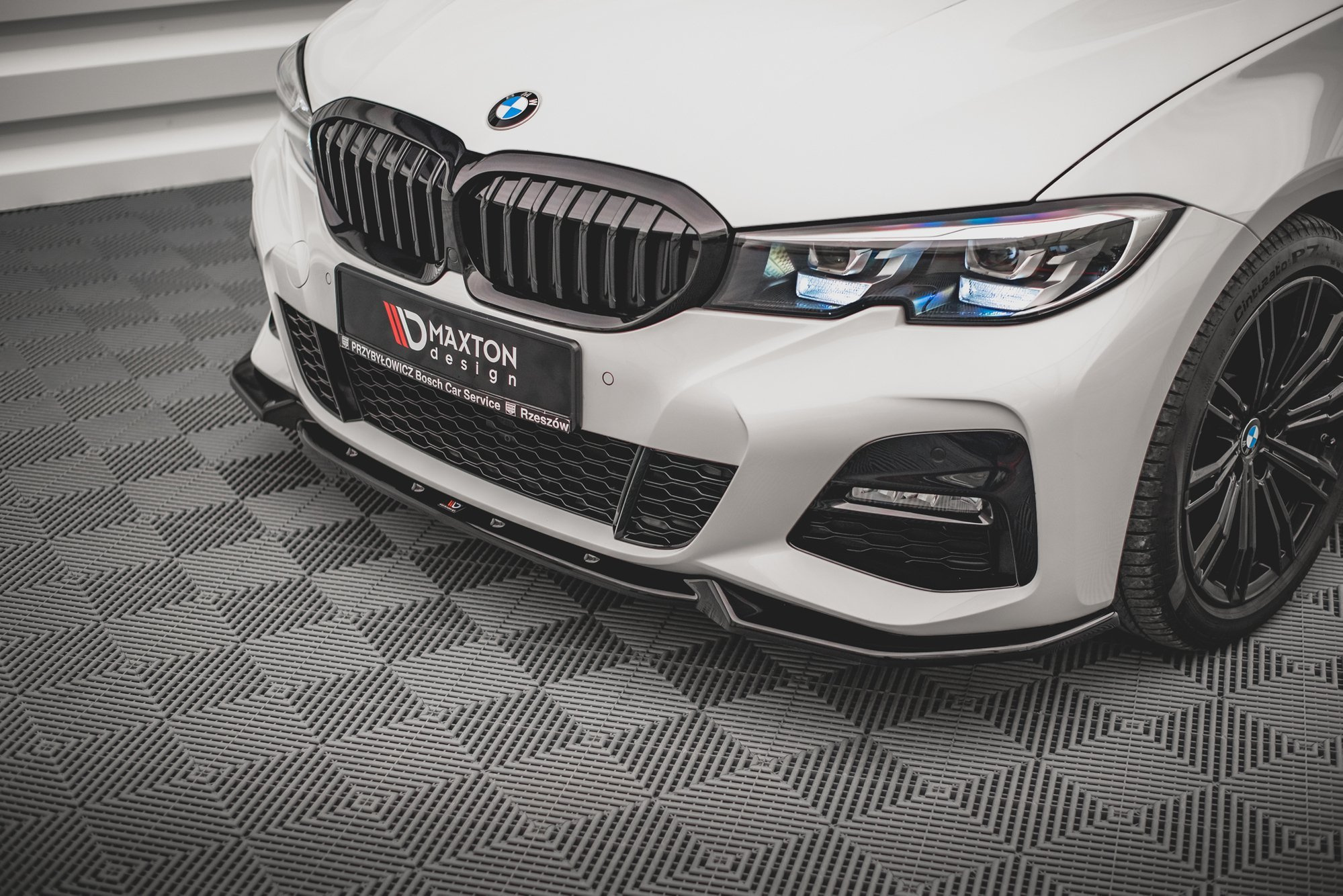 Splitterisarja BMW 3 M-Pack Touring G21, Maxton-3
