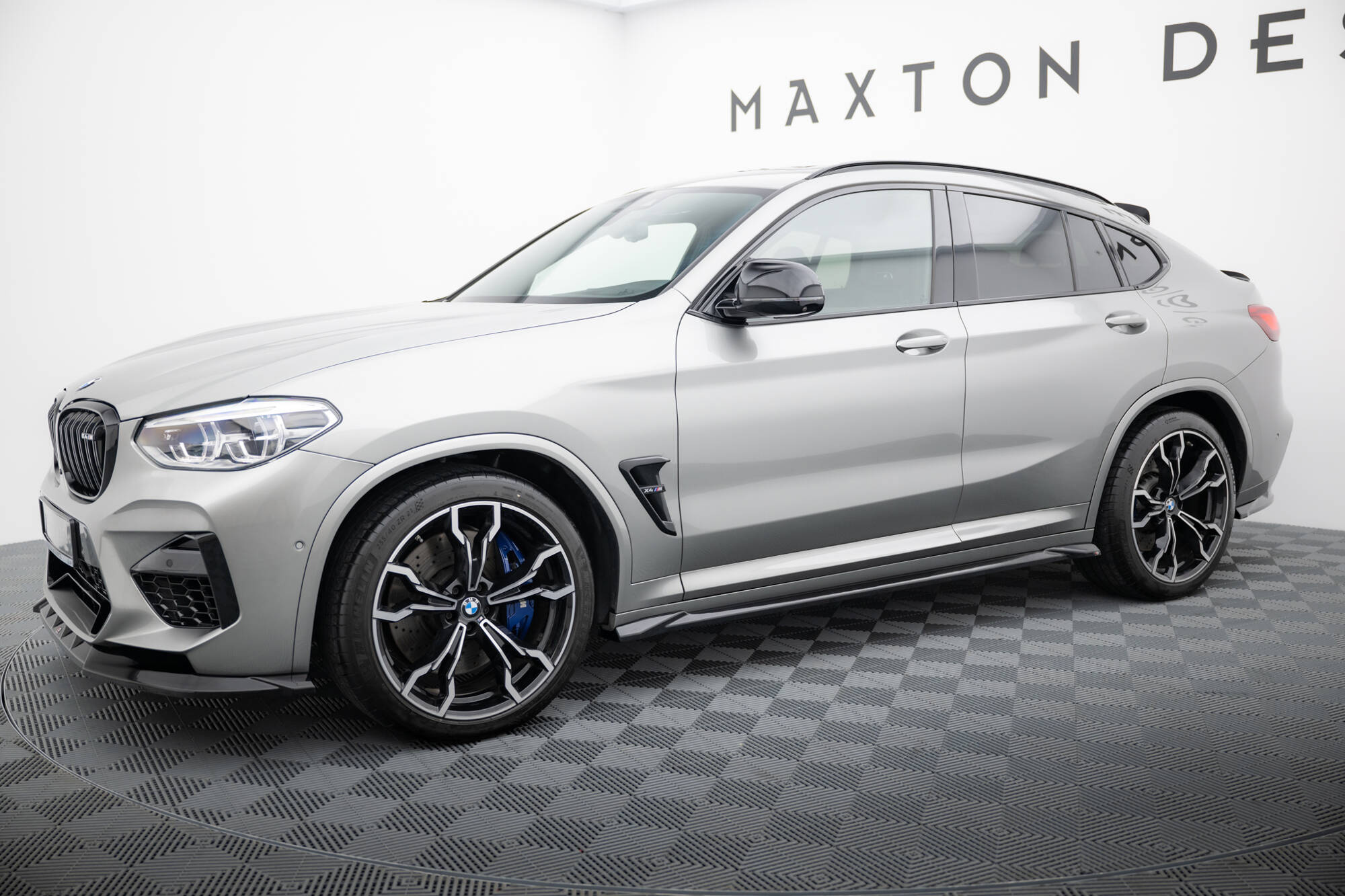 Splitterisarja BMW X4 M F98, Maxton