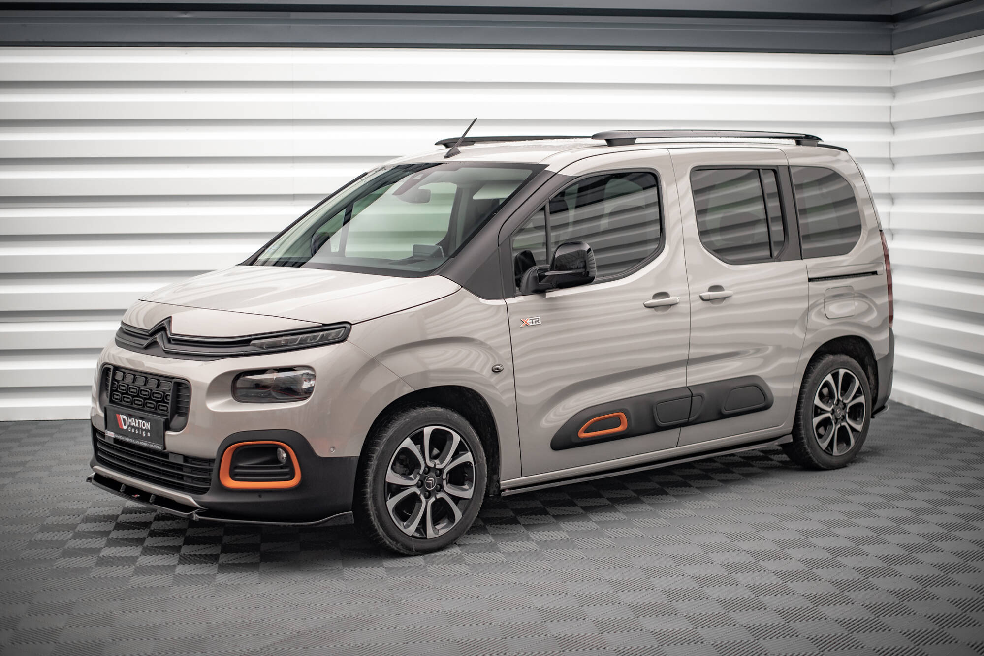 Splitterisarja Citroen Berlingo Mk3, Maxton