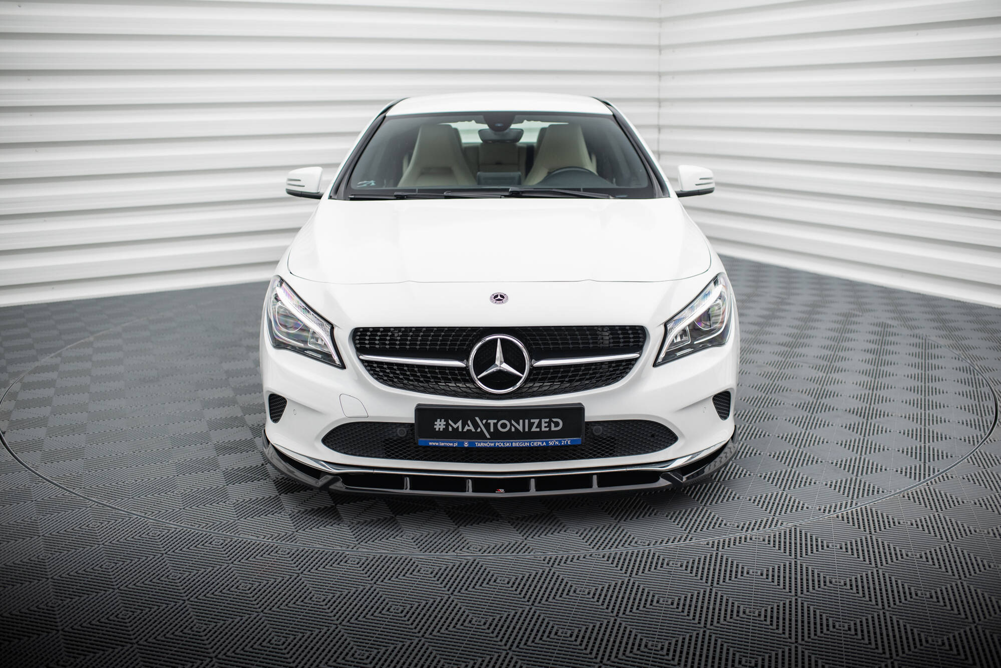 Splitterisarja Mercedes-Benz CLA C117 Facelift, Maxton-2