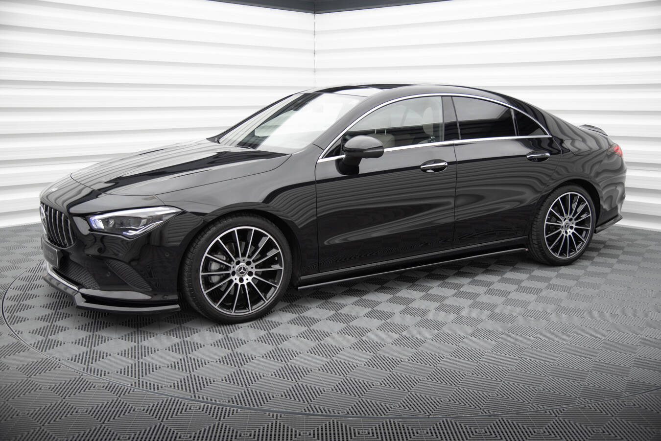 Splitterisarja Mercedes-Benz CLA Coupe C118, Maxton