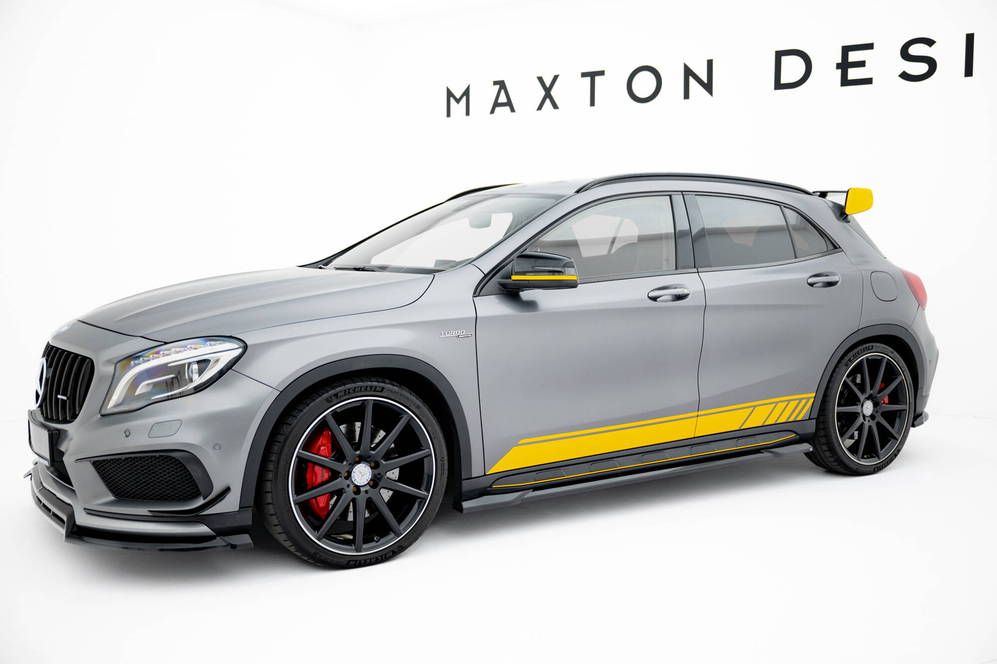 Splitterisarja Mercedes-Benz GLA 45 AMG Off-roader X156, Maxton