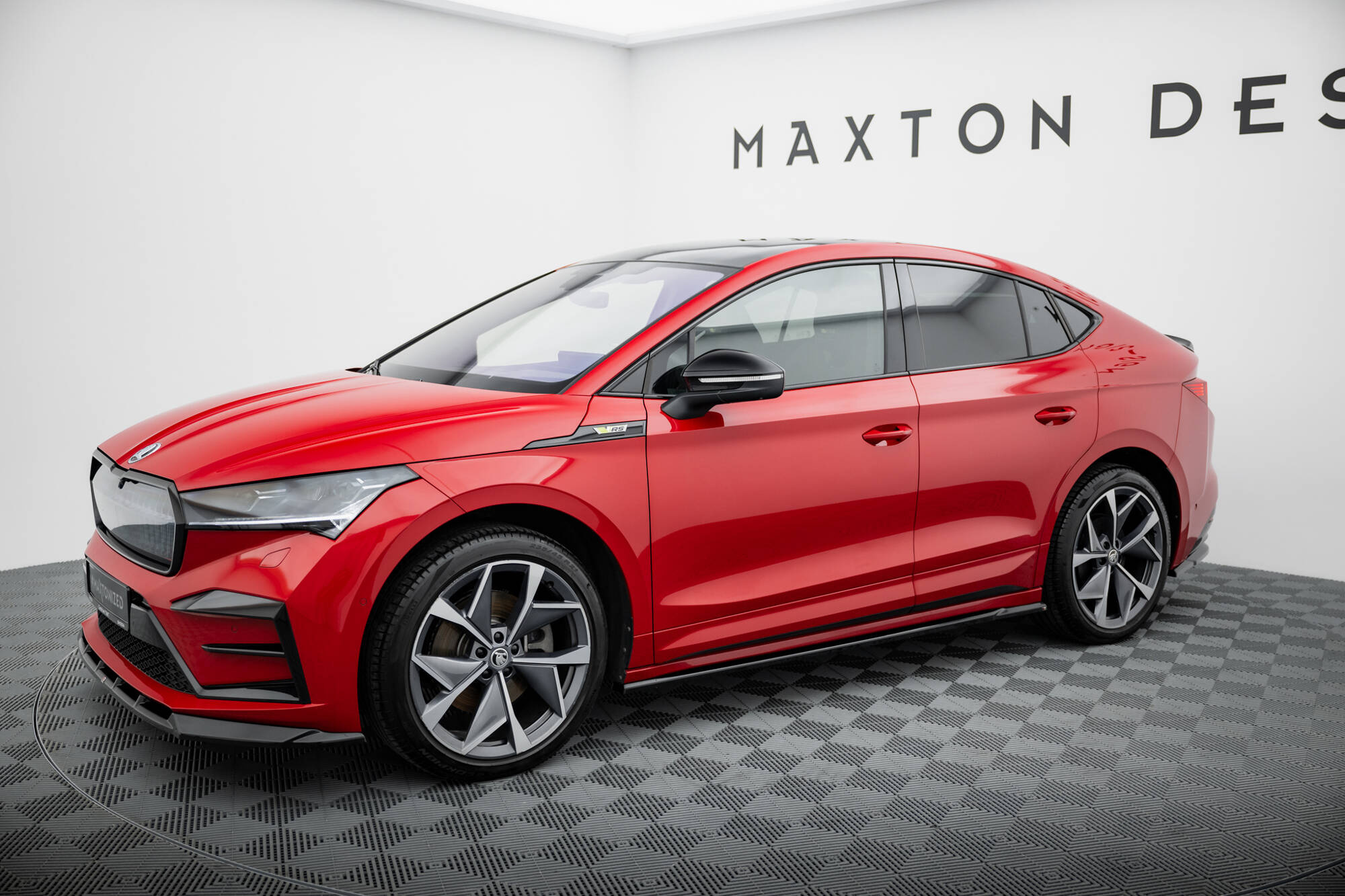 Splitterisarja Skoda Enyaq Coupe iV RS, Maxton