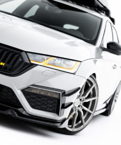 Splitterisarja (V2) Skoda Octavia RS Combi Mk4, Maxton-5