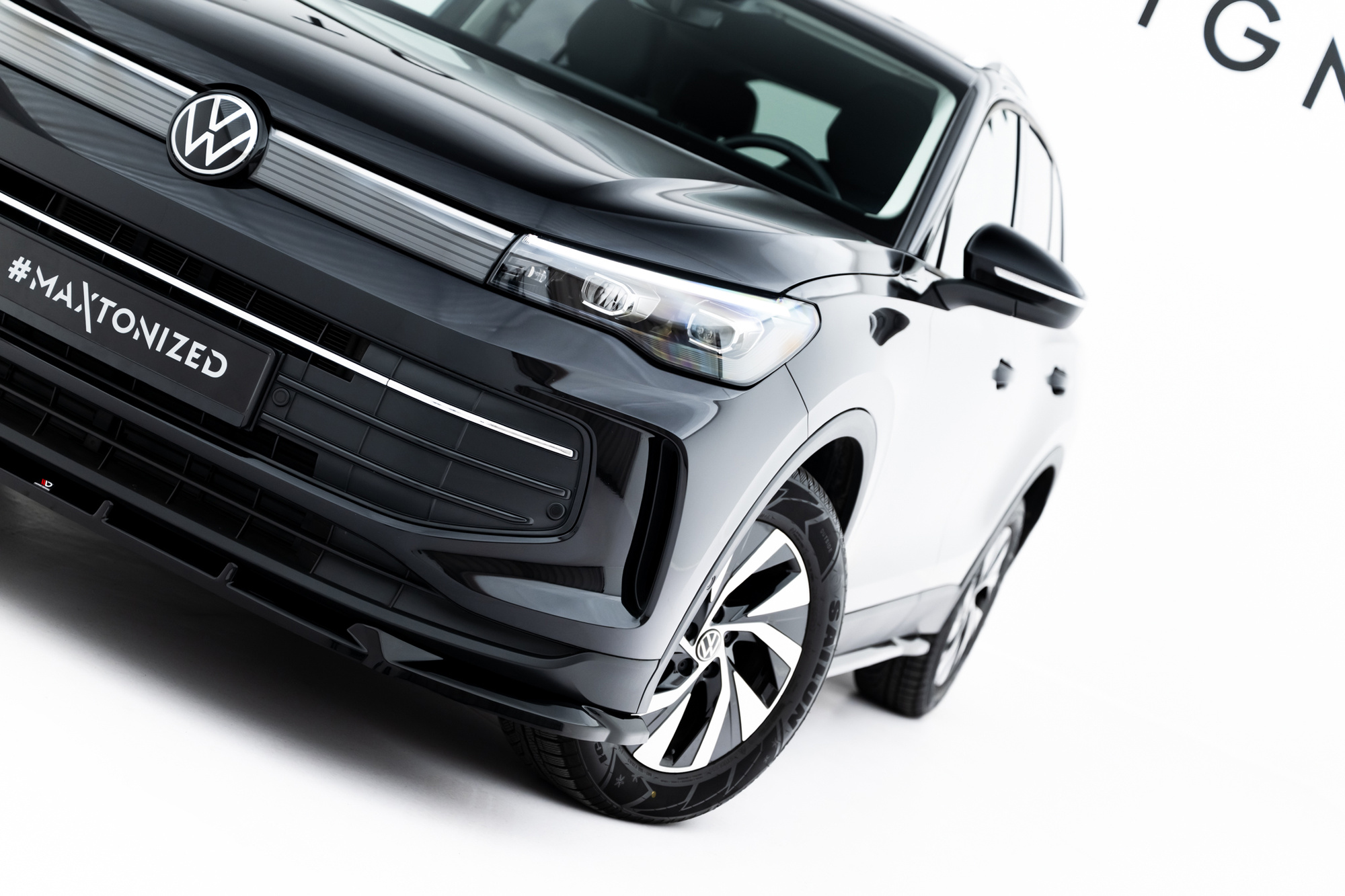 Splitterisarja Volkswagen Tiguan Mk3, Maxton-5