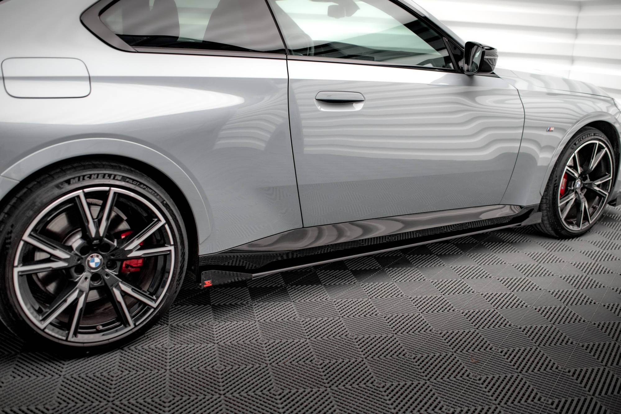 Sivulipat BMW 2 Coupe M-Pack / M240i G42, Maxton