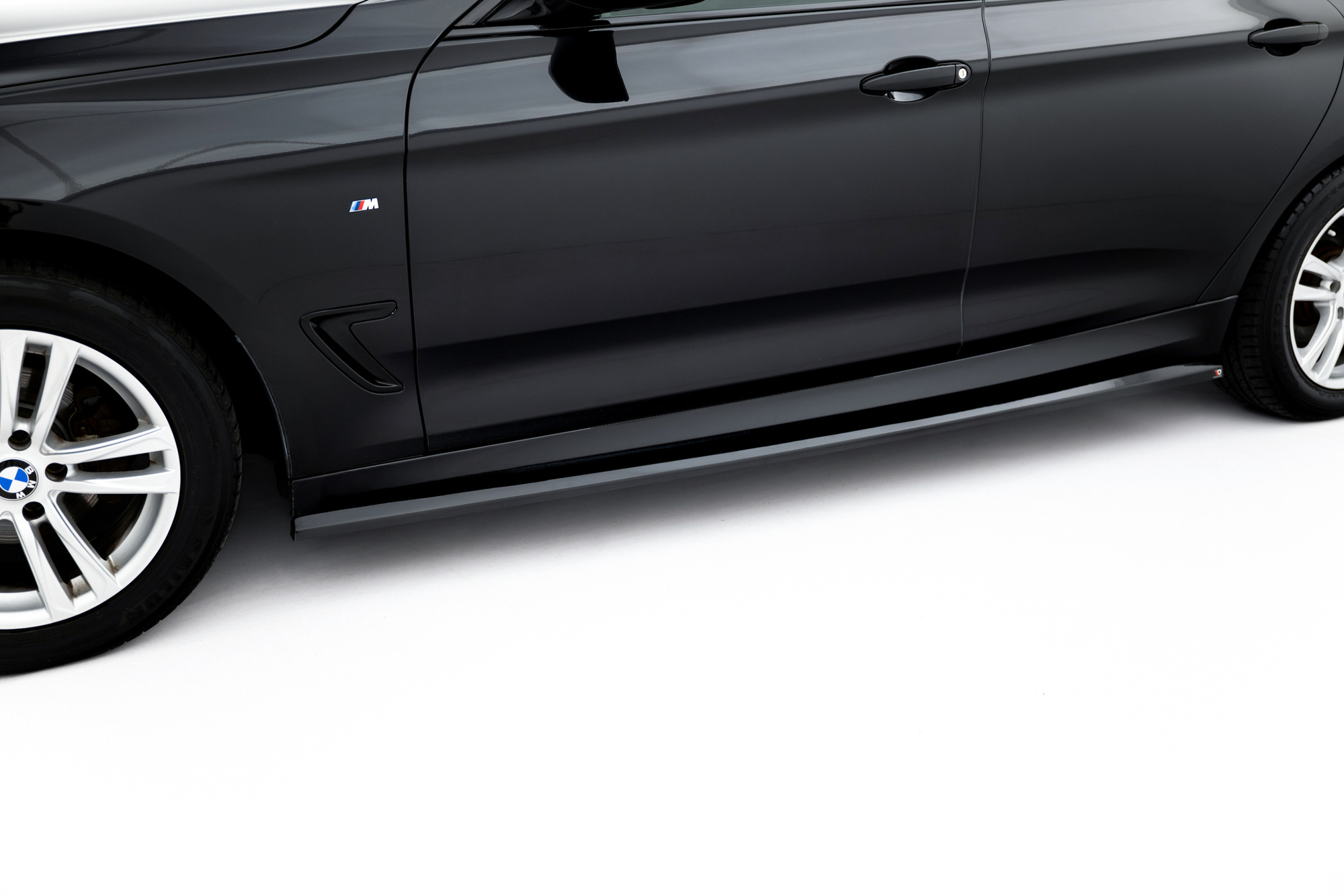 Sivuhelmat BMW 3 GT M-Pack F34, Maxton