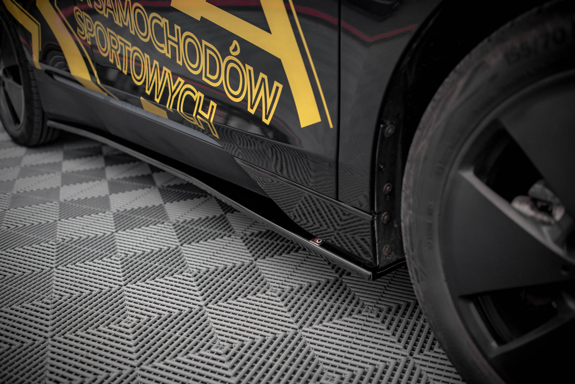 Sivuhelmat BMW i3 Mk1 Facelift, Maxton-2